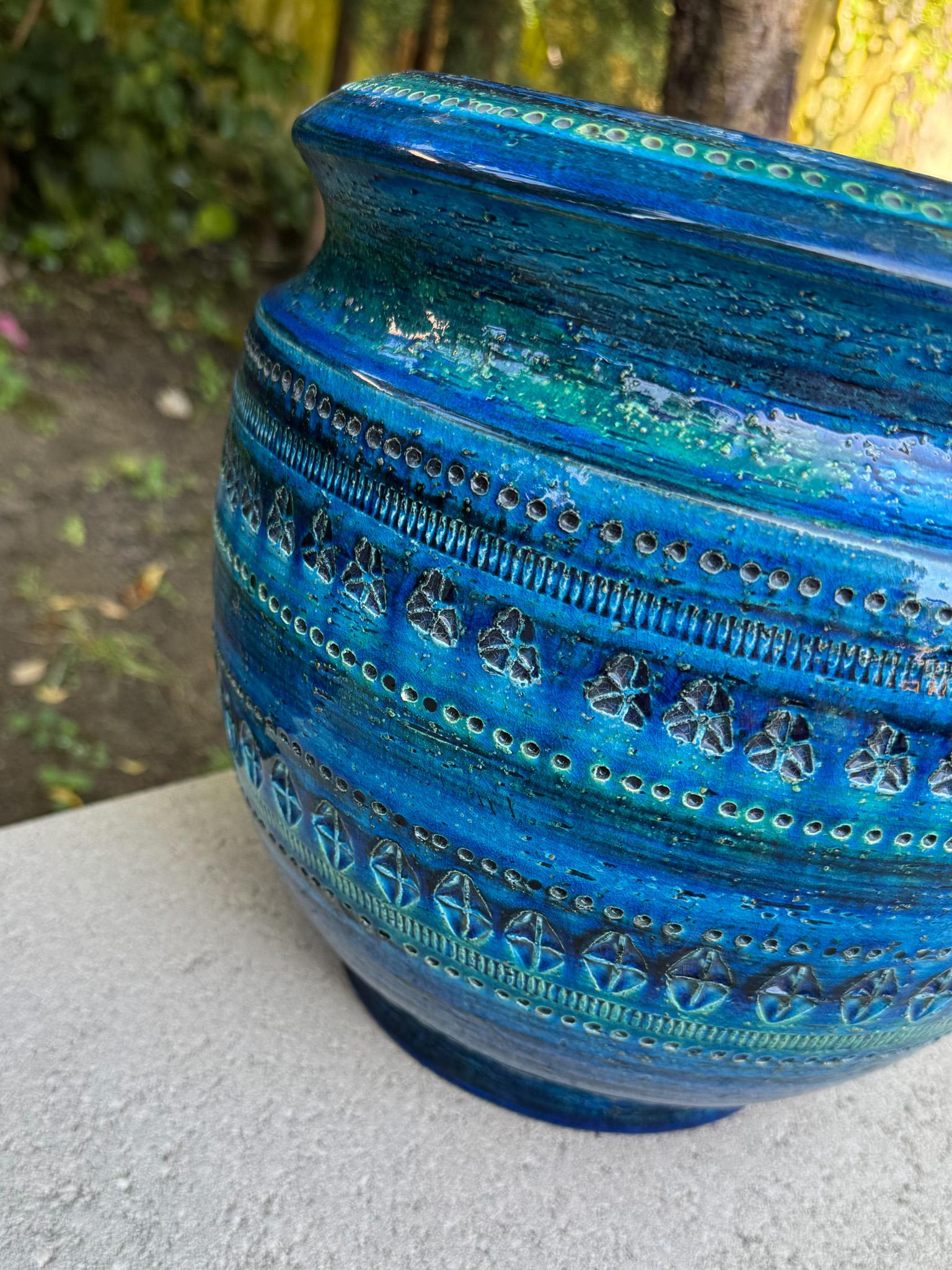 Mid-Century moderno Aldo Londi Grande fioriera in ceramica smaltata blu Rimini per Bitossi, Italia C.C.