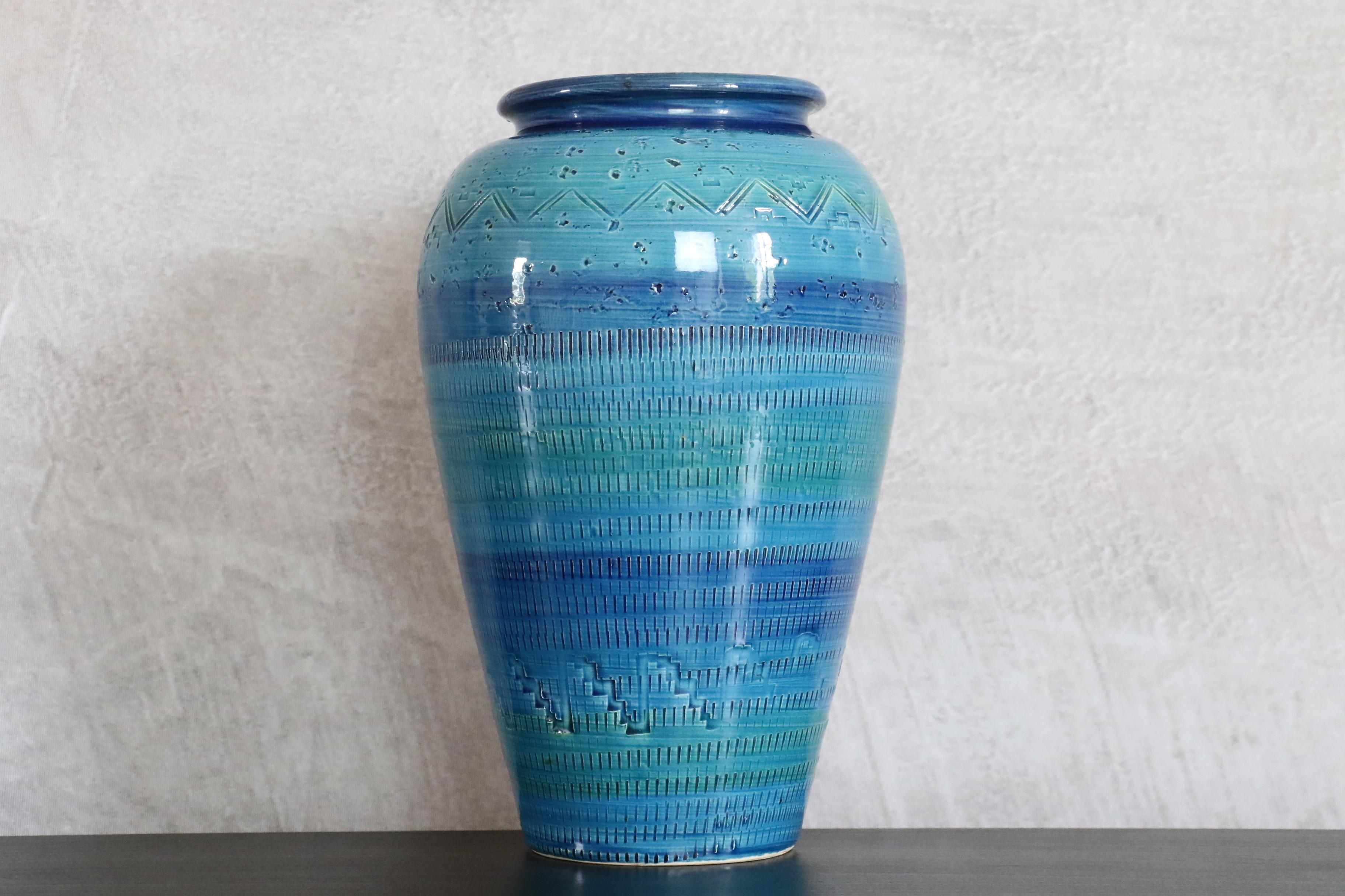 Mid-Century Modern Aldo Londi Large terracotta Ceramic Rimini Blue Vase for Bitossi, Italy 1960s For Sale