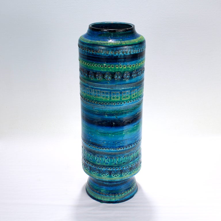 Italian Aldo Londi Mid-Century Bitossi Rimini Blue Pottery Vase for Raymor For Sale