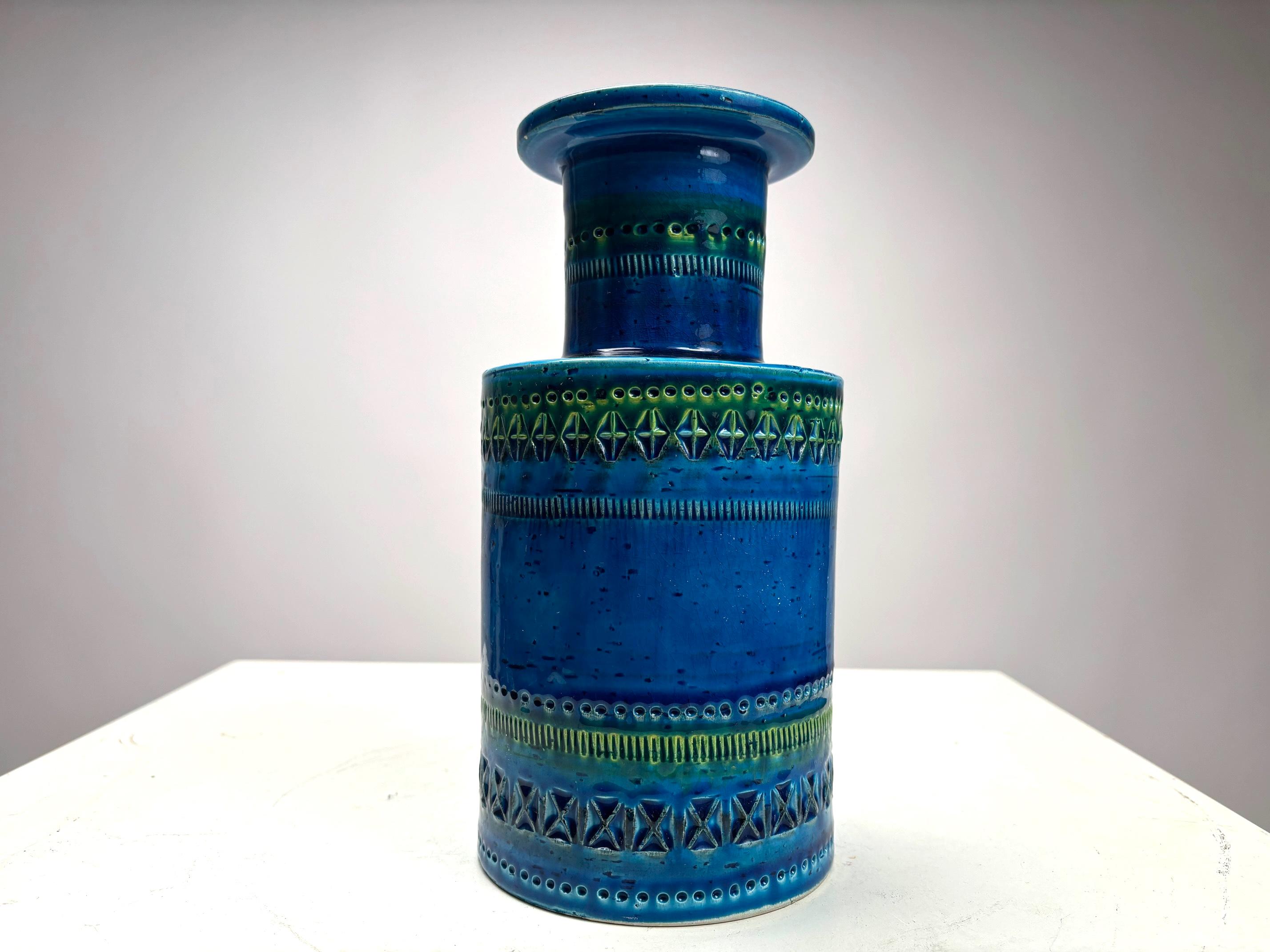 Questo vaso è un esempio iconico della serie 