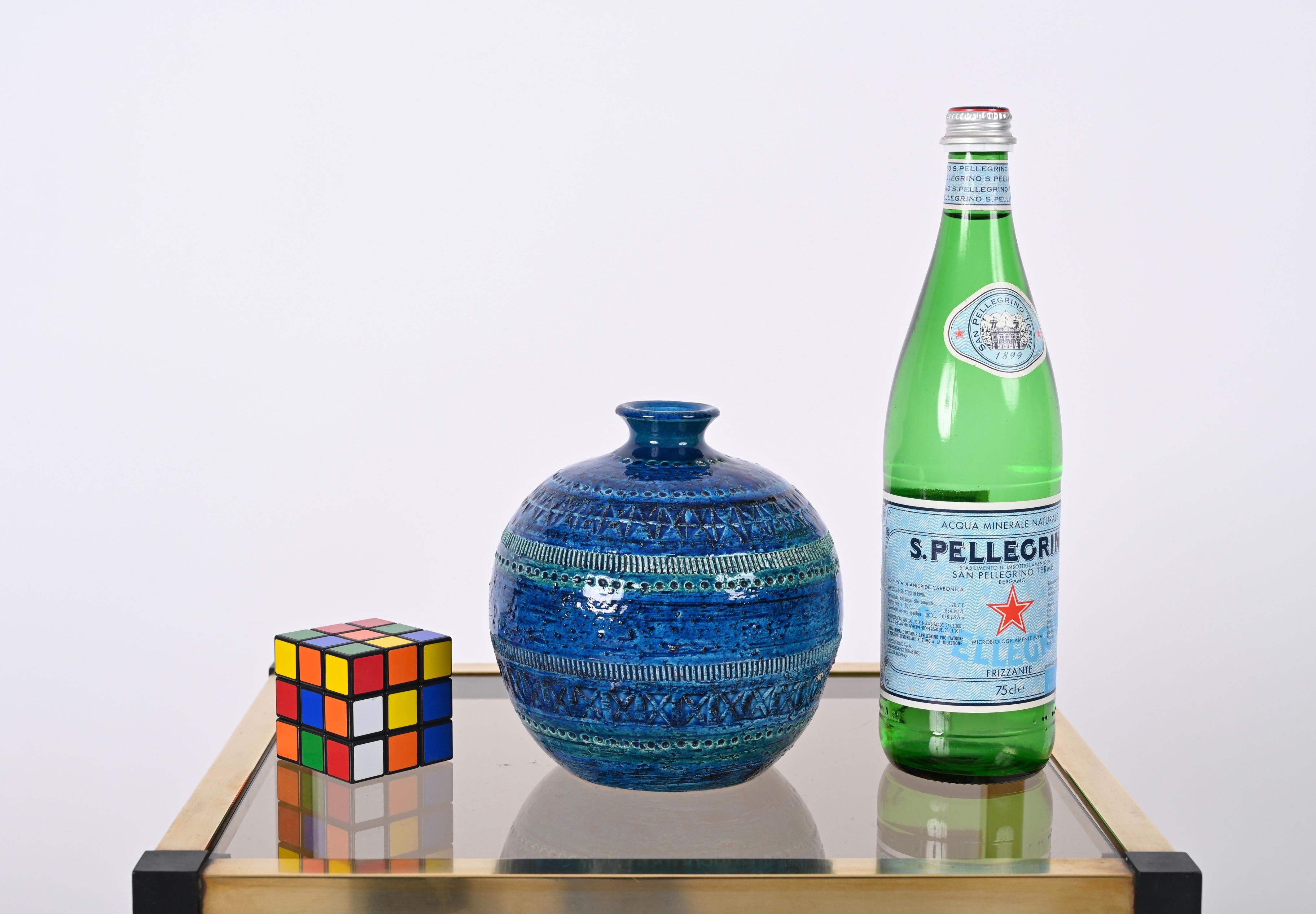 Jarrón Rimini Azul de cerámica terracota de Aldo Londi para Bitossi, Italia, años 60 Moderno de mediados de siglo en venta