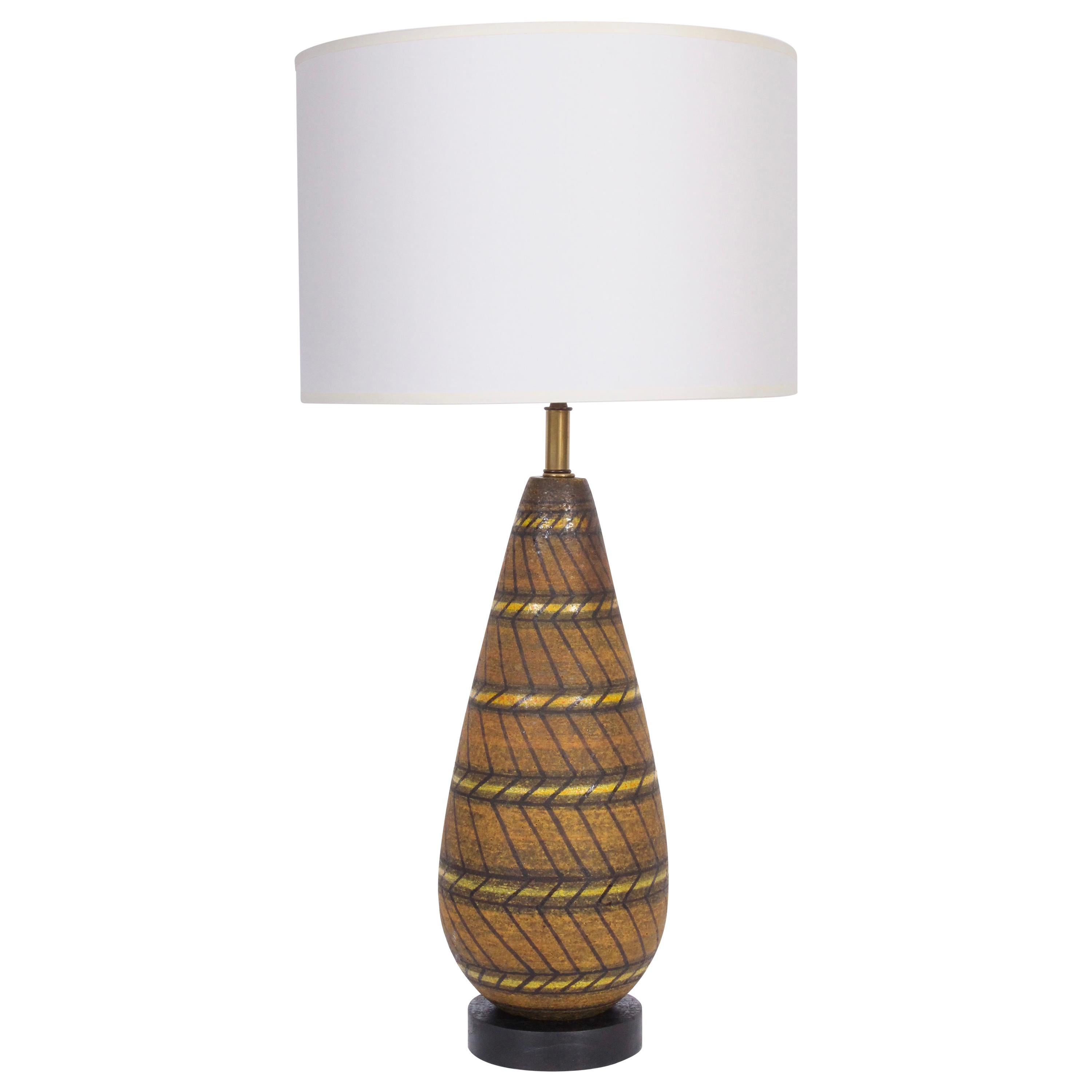 Aldo Londi Cocoa & Rust Art Pottery Table Lamp with Yellow Geometrics, 1950s