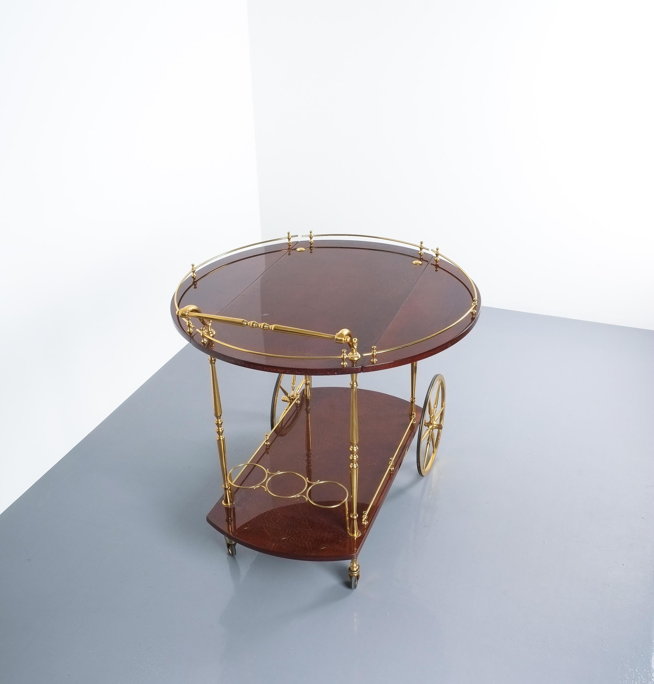 Aldo Tura Adjustable Brown Parchment Brass Bar Cart, 1960 In Good Condition In Vienna, AT