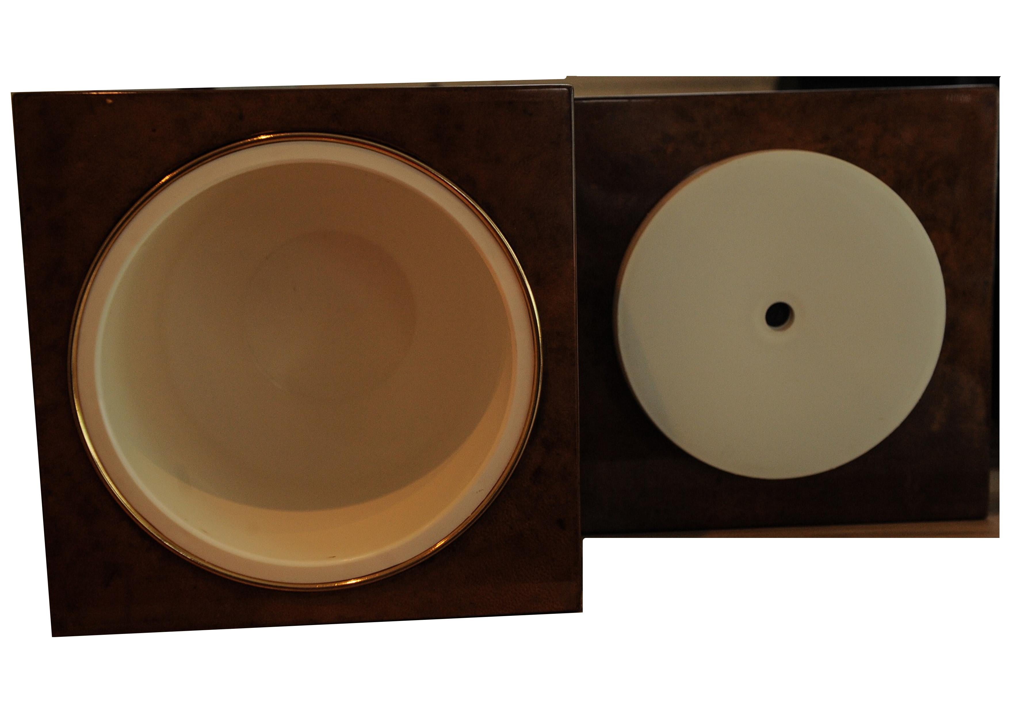 Aldo Tura Set da cocktail in pelle di capra laccata italiana del MidCentury Secchiello per il ghiaccio, posacenere in vendita 1