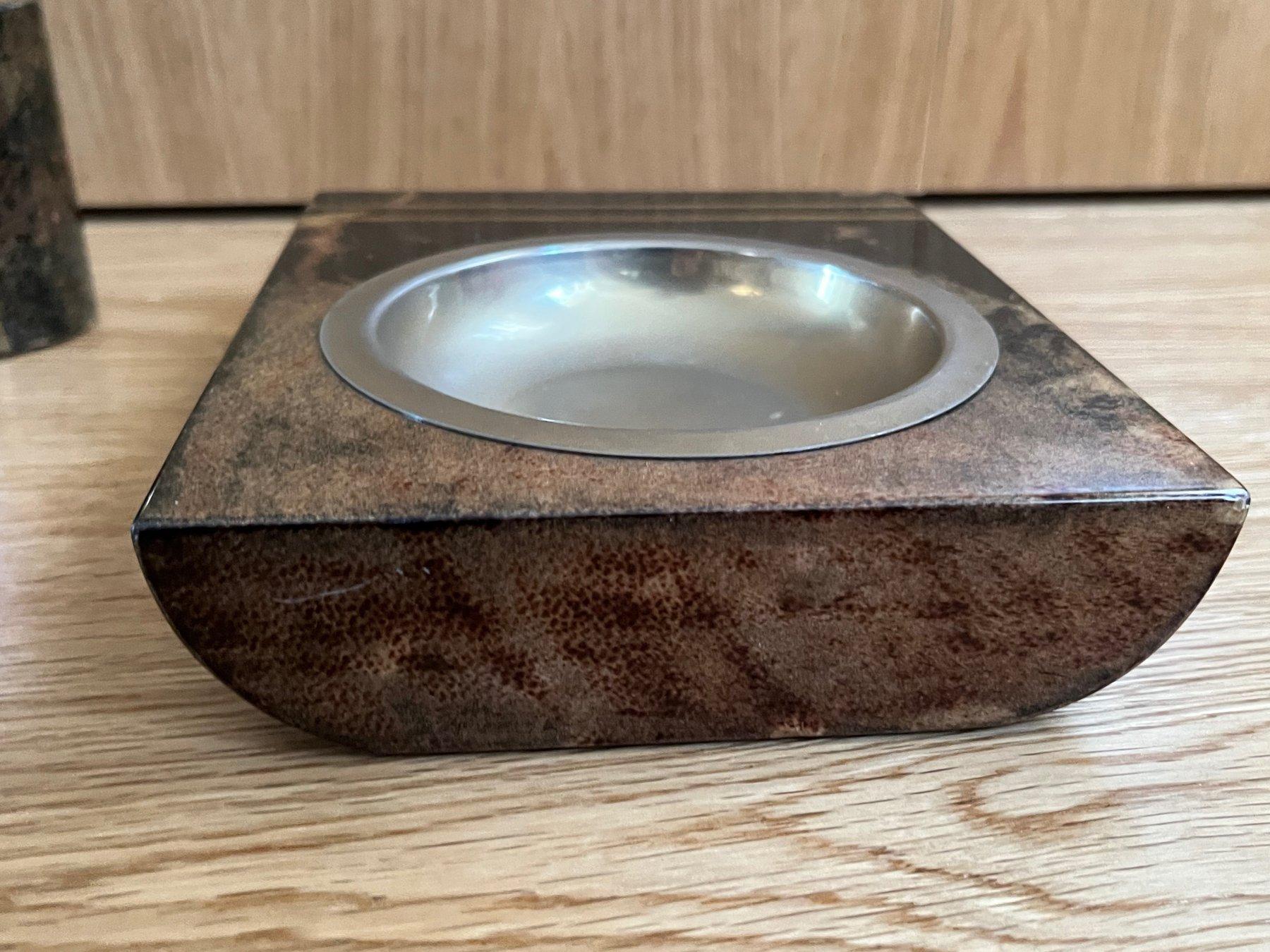 Aldo Tura ashtray and lighter in goatskin veneer with brass elements For Sale 2