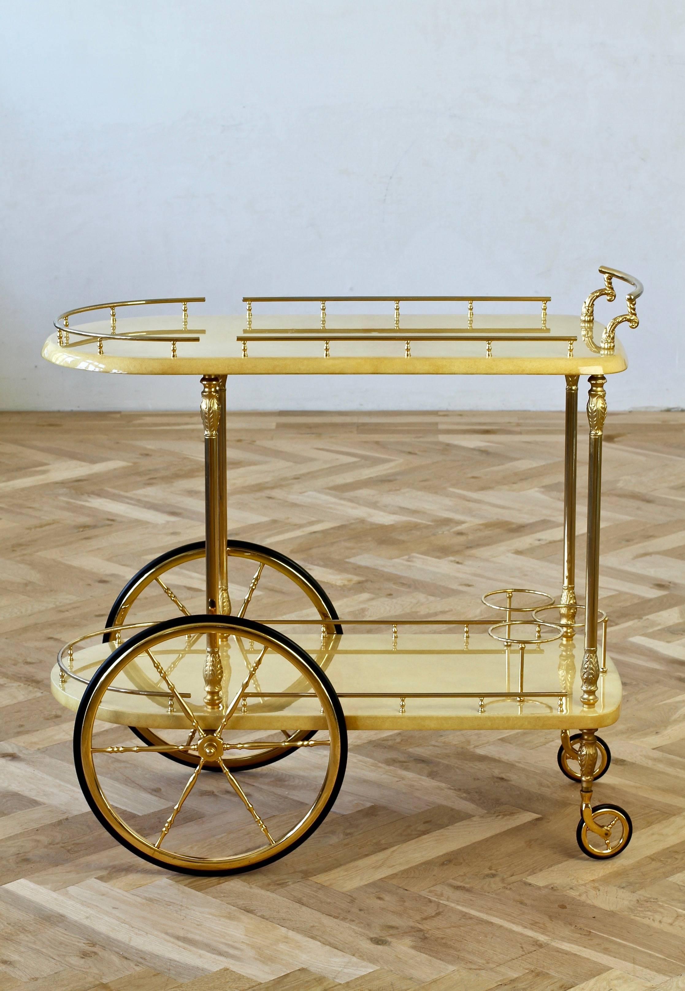 Mid-20th Century Aldo Tura Attributed 1950s Bar Cart, Trolley or Stand in Cream Italian Goatskin