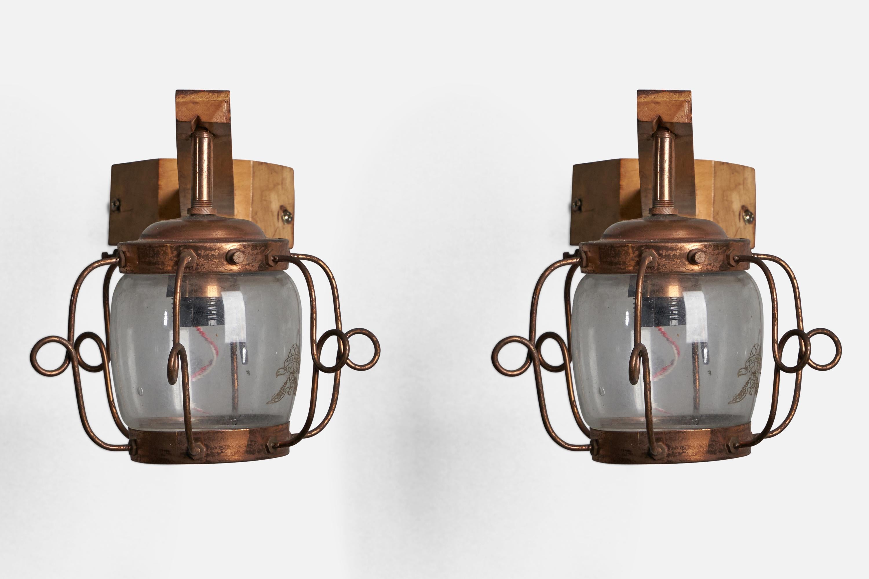 Modern Aldo Tura Attribution, Wall Lights, Copper, Glass, Wood, Italy 1930s For Sale