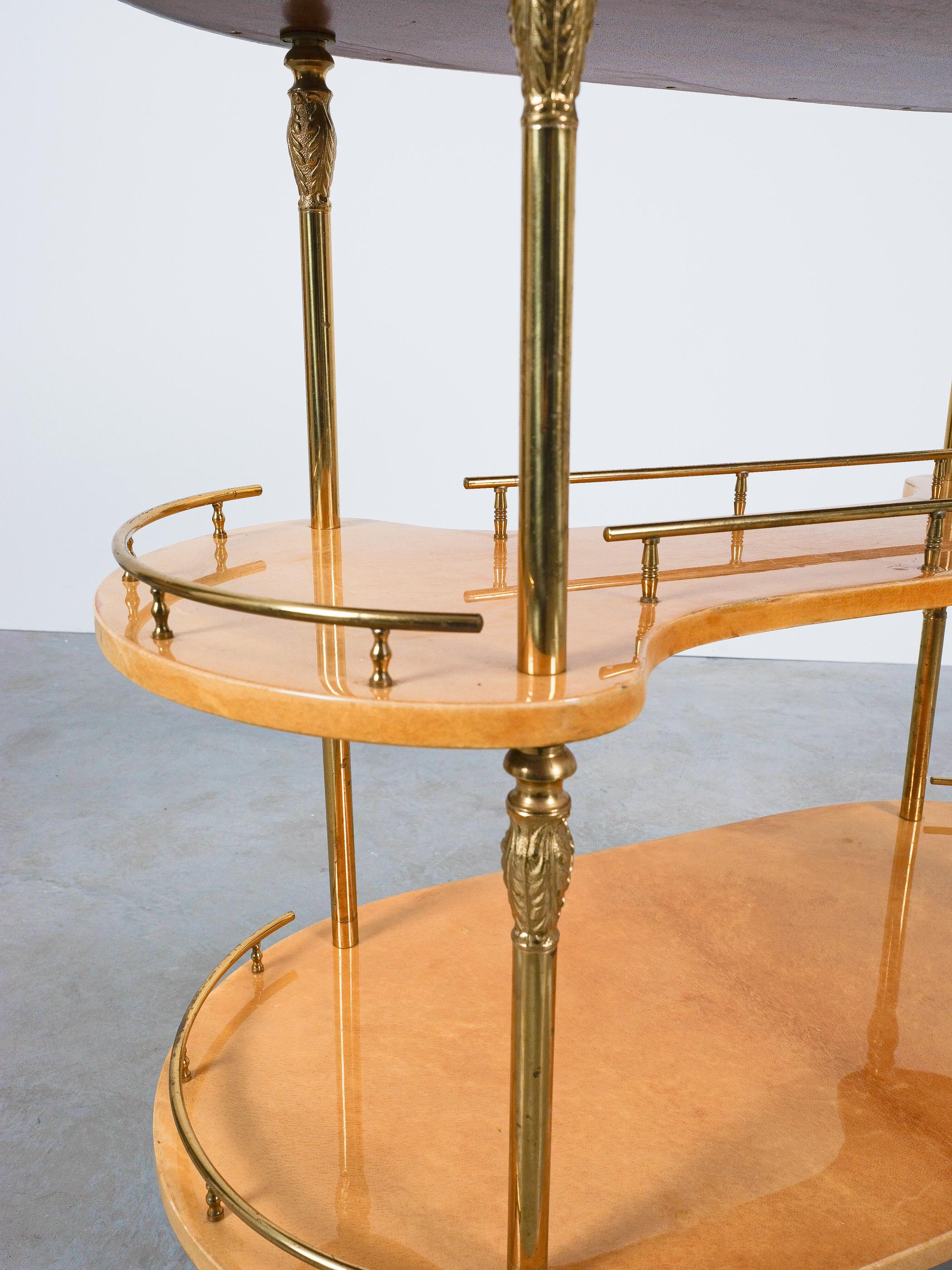 Aldo Tura Bar Cart Tan Parchment Brass Columns, Italy, 1970 In Good Condition For Sale In Vienna, AT