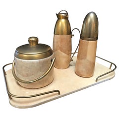 Barzubehör-Set von Aldo Tura mit Tablett aus Messing und Pergament, Italien, 1950er Jahre