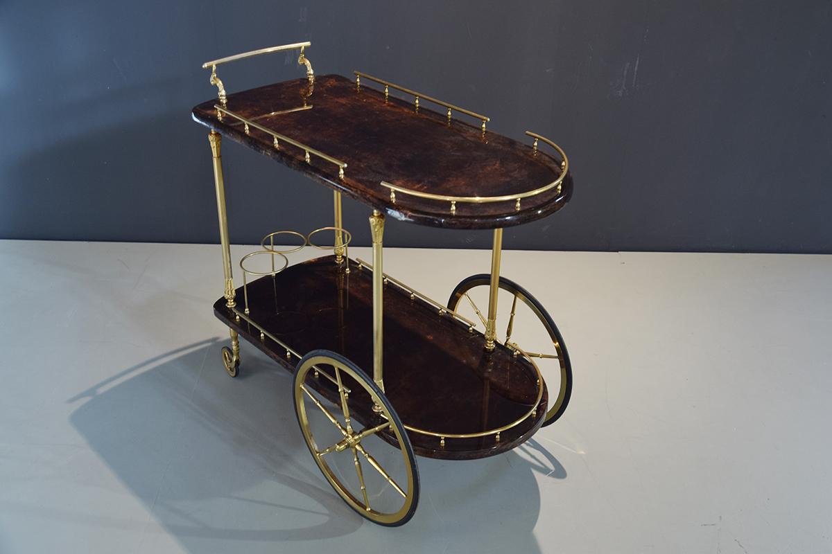 Aldo Tura Brass and Lacquered Goatskin Bar or Serving Cart in Dark Brown, 1970s For Sale 4