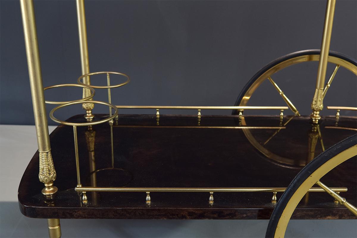 Aldo Tura Brass and Lacquered Goatskin Bar or Serving Cart in Dark Brown, 1970s For Sale 1