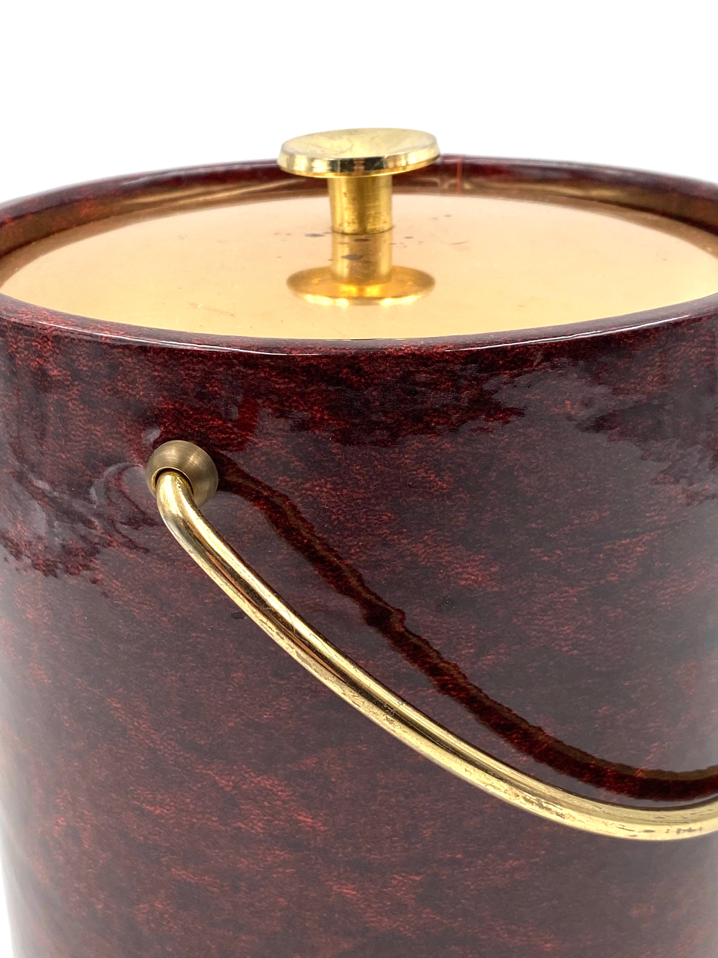 Aldo Tura, Brass and red Parchment cooler / Ice bucket, Italy 1960s For Sale 3