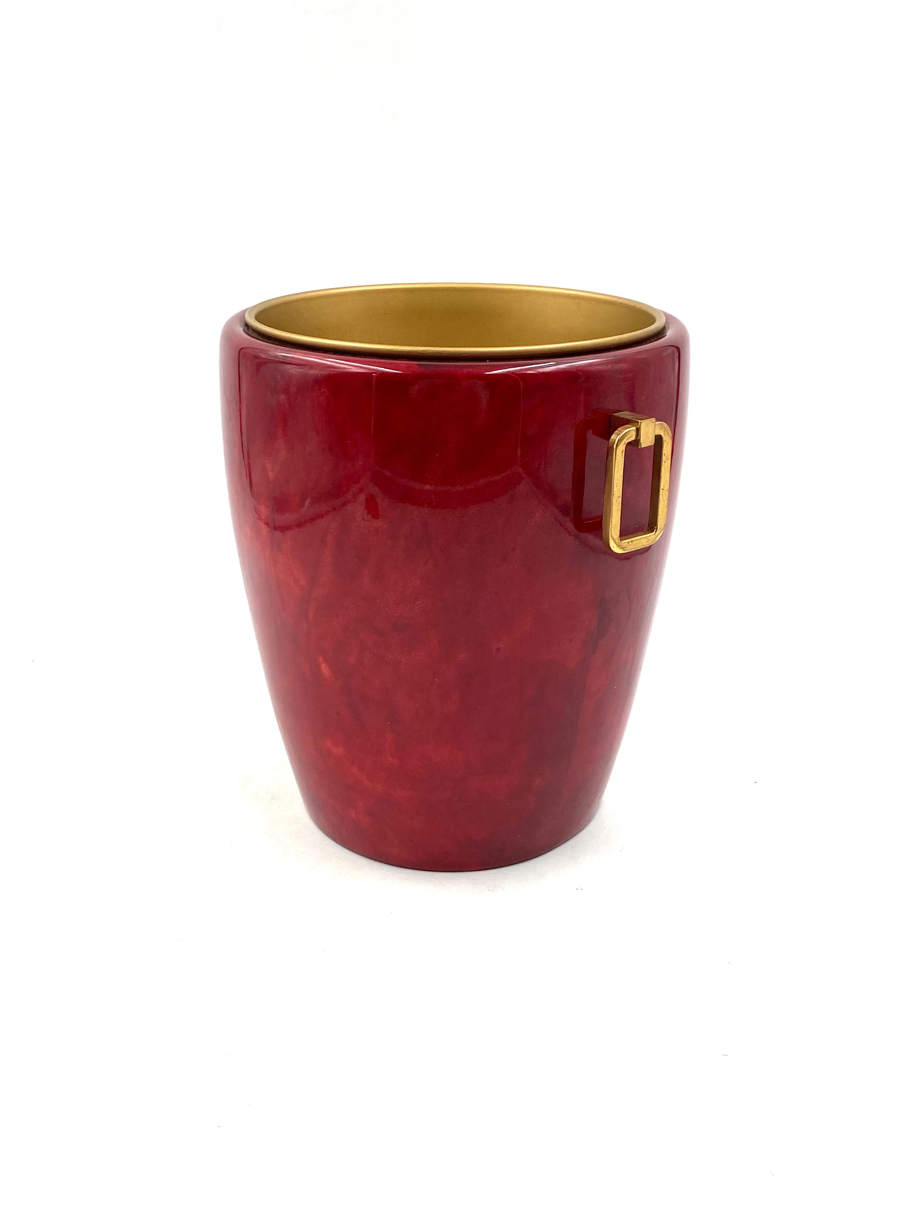 Aldo Tura, Brass and red Parchment cooler / Ice bucket, Italy, 1960s 5