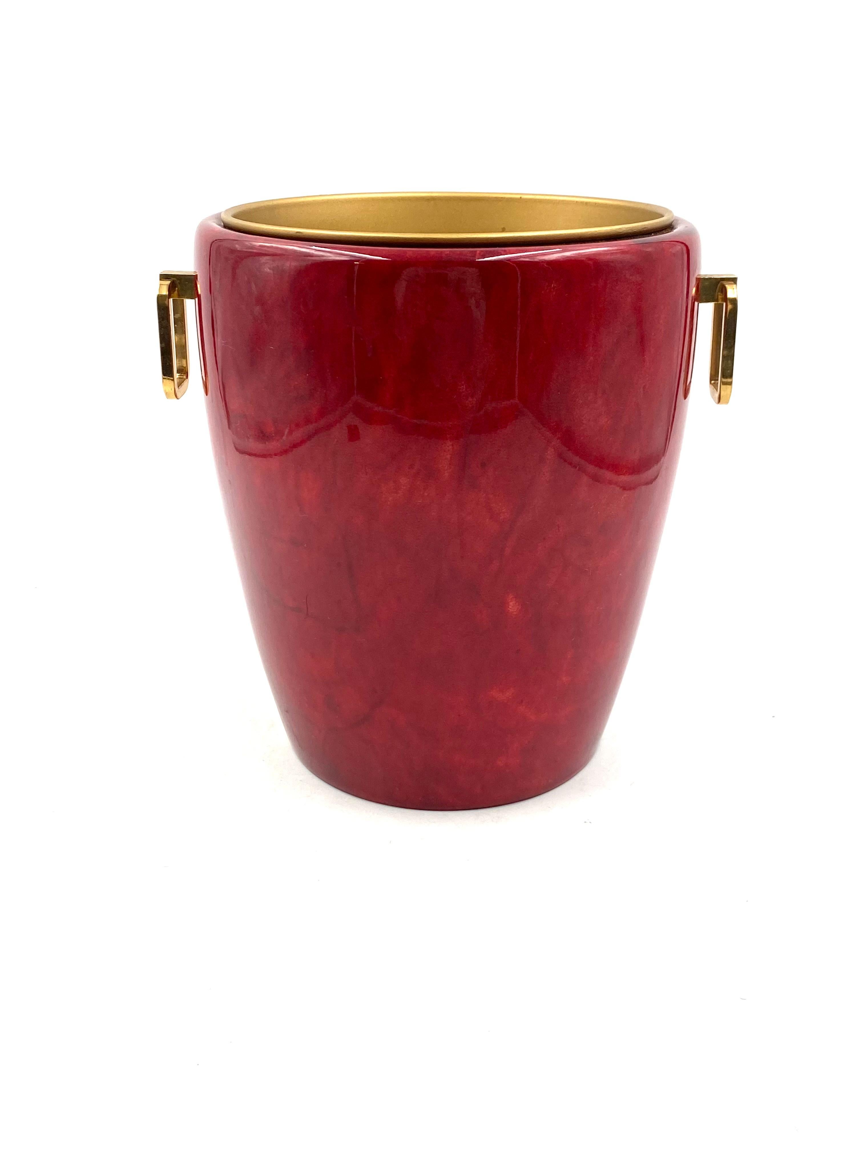 Aldo Tura, Brass and red Parchment cooler / Ice bucket, Italy, 1960s 4