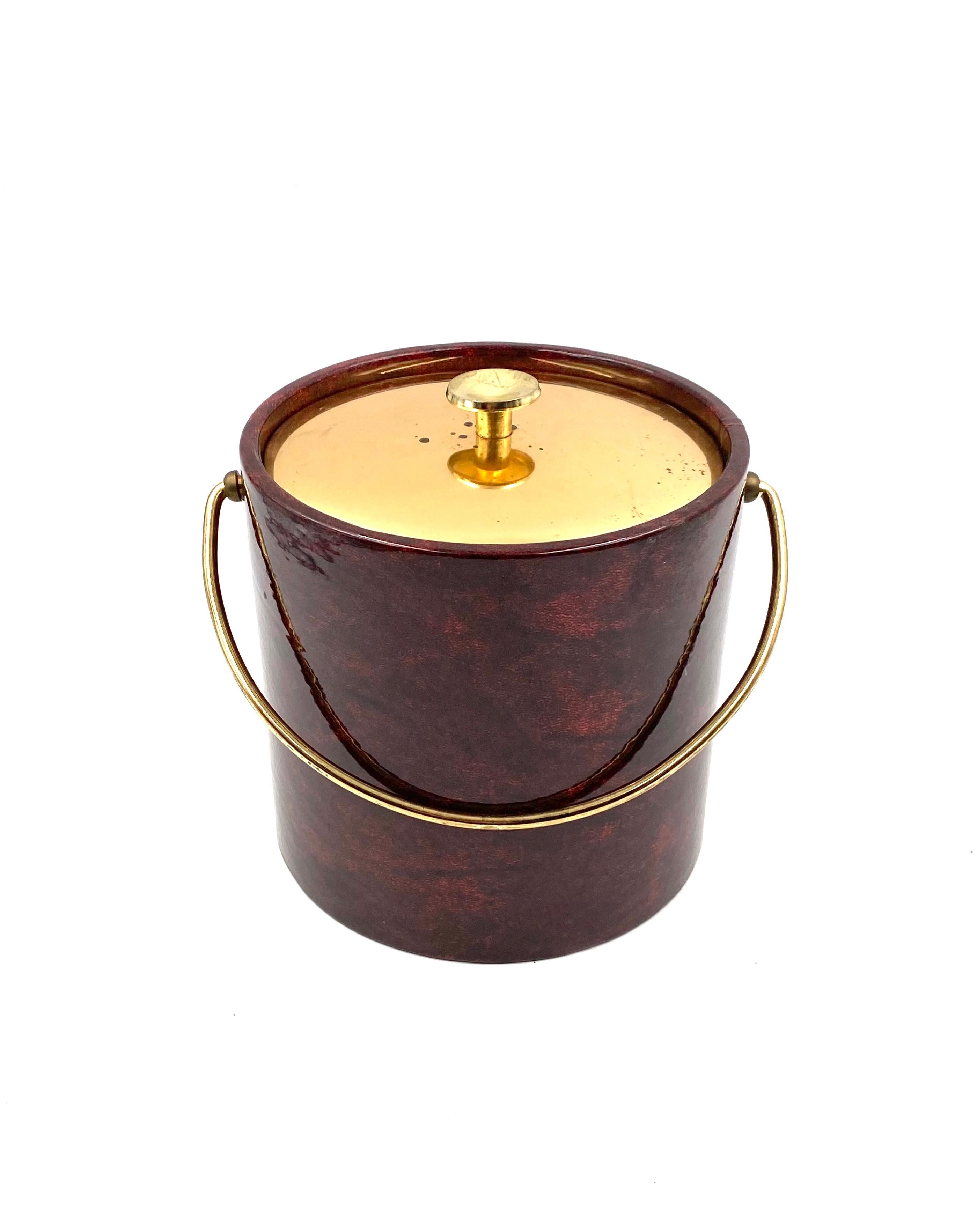 Aldo Tura, Brass and red Parchment cooler / Ice bucket, Italy 1960s For Sale 1