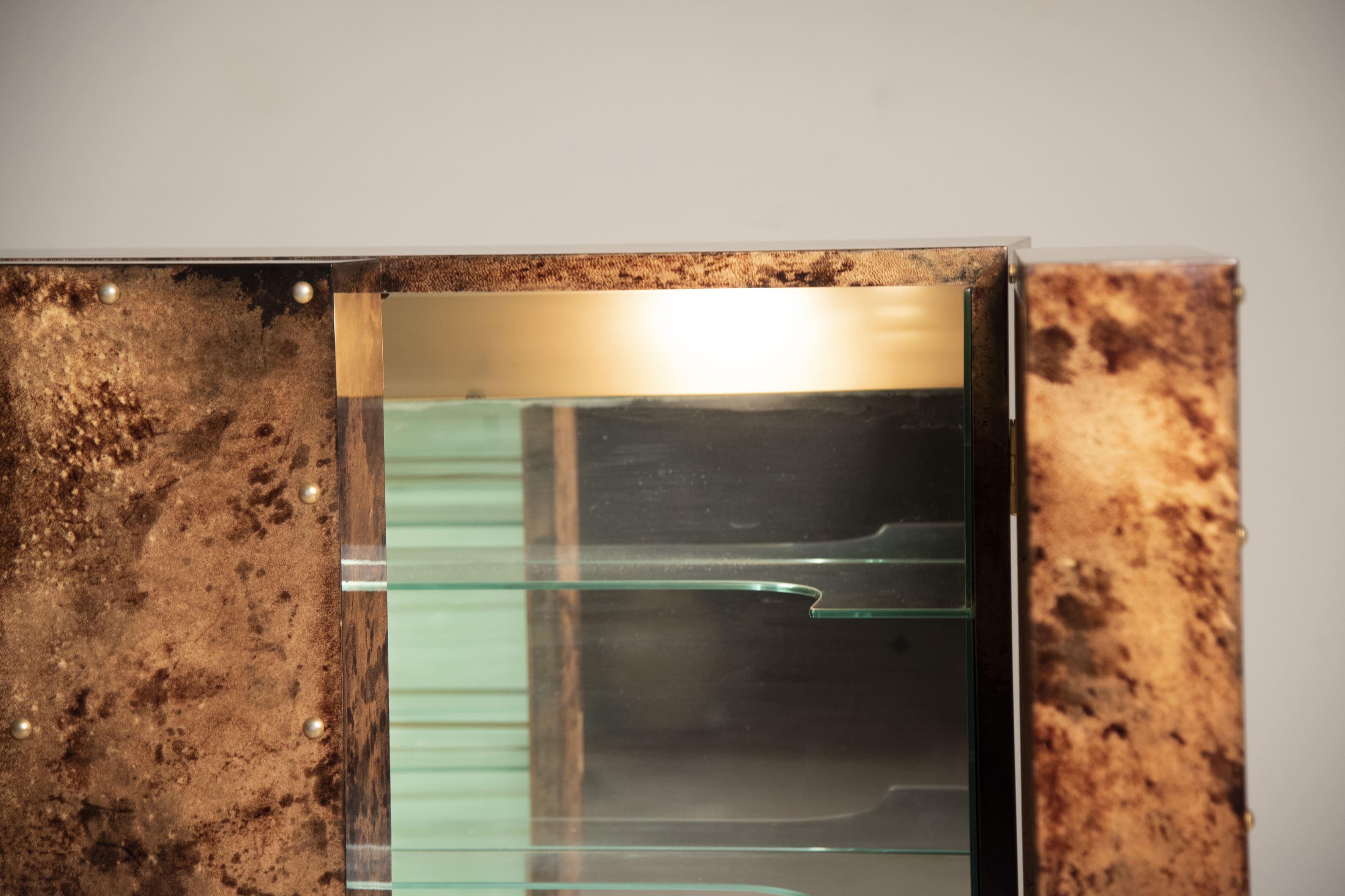Aldo Tura Brown Parchment Brass Details Two Doors Lit from Within Dry Bar 1950s For Sale 6