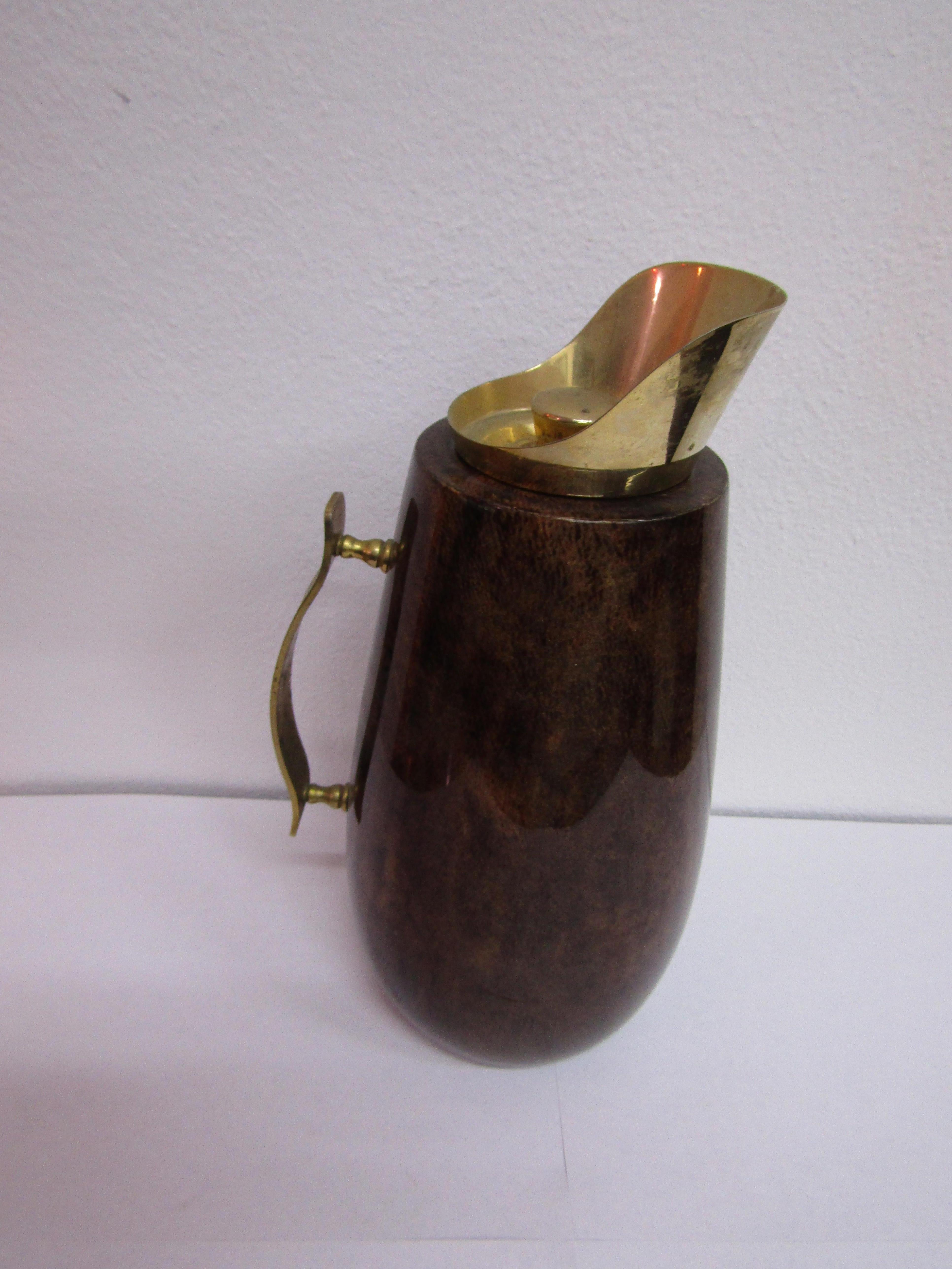 Parchment wood carafe with brass  created in Italy by Aldo Tura midcentury For Sale 6