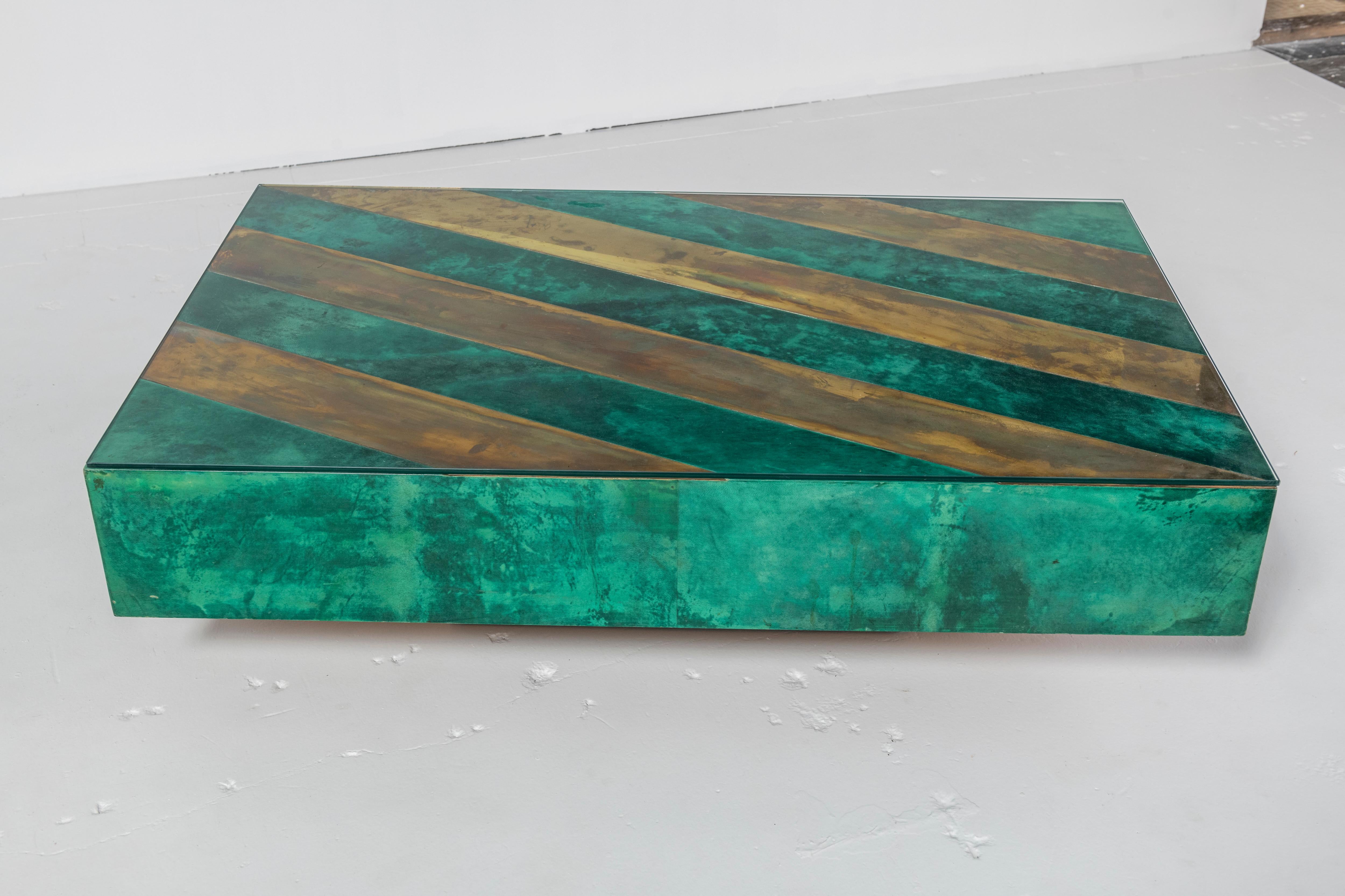 Mid-Century Modern Aldo Tura Coffee Table in Emerald Green Parchment with Brass Inlay, 1979 For Sale