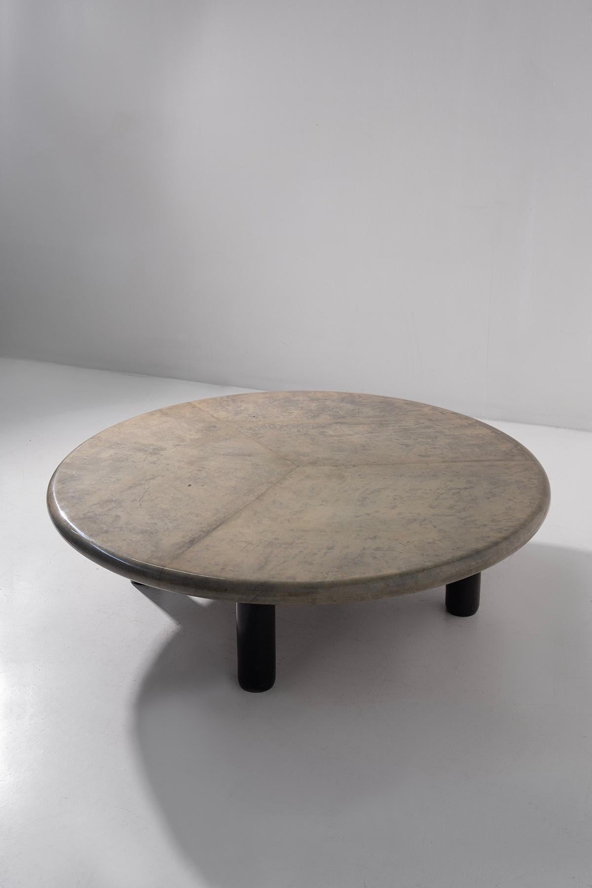 
Aldo Tura's Grey Green Parchment Round Living Room Table - Italian Design 1970s
A masterpiece of elegance and craftsmanship, this 1970s round living room table is a distinctive creation of renowned Italian designer Aldo Tura. Made with a gray green