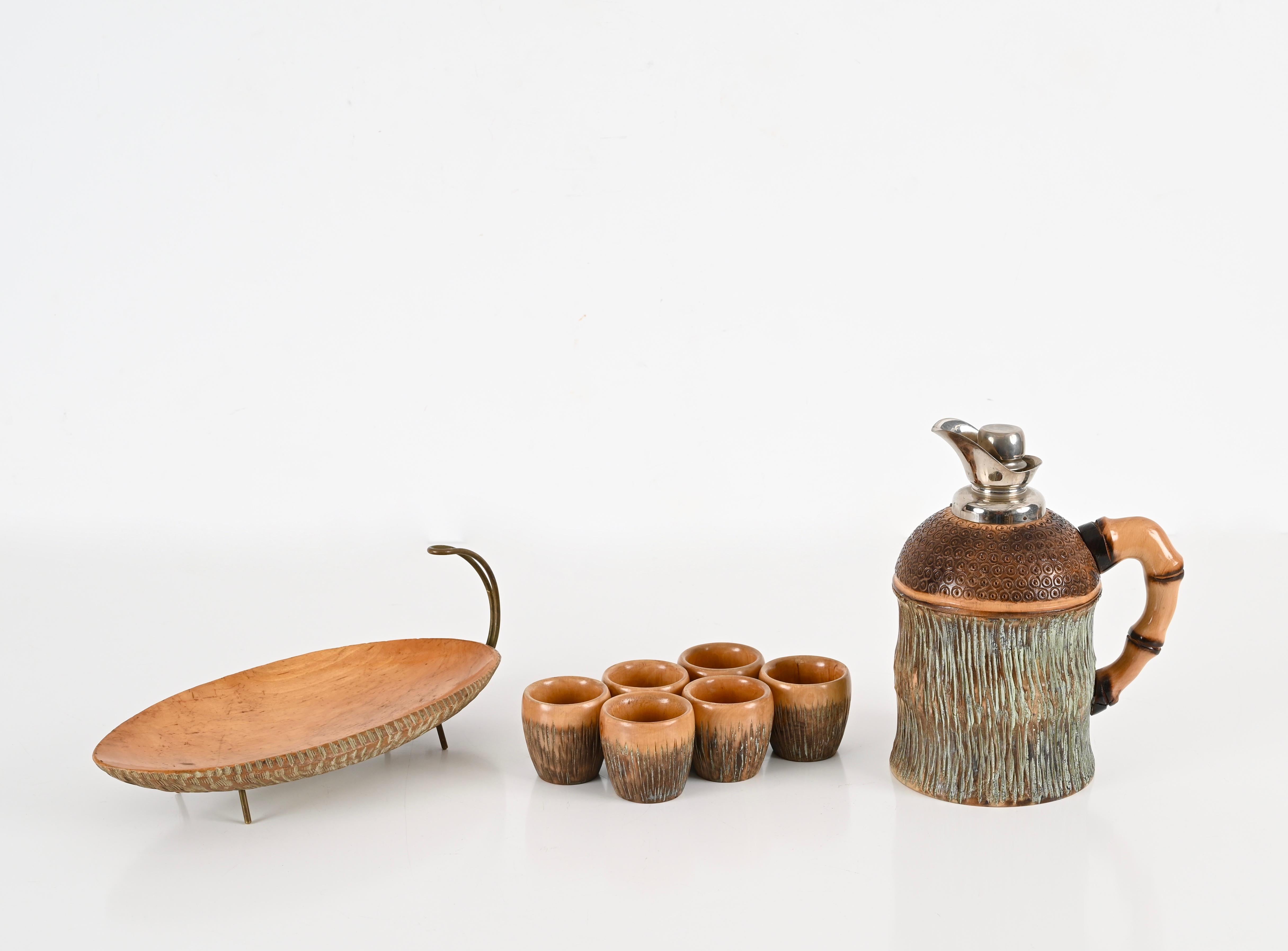 Aldo Tura Decorative Bar Set in Carved Wood and Brass, Macabo, Italy 1950s For Sale 5