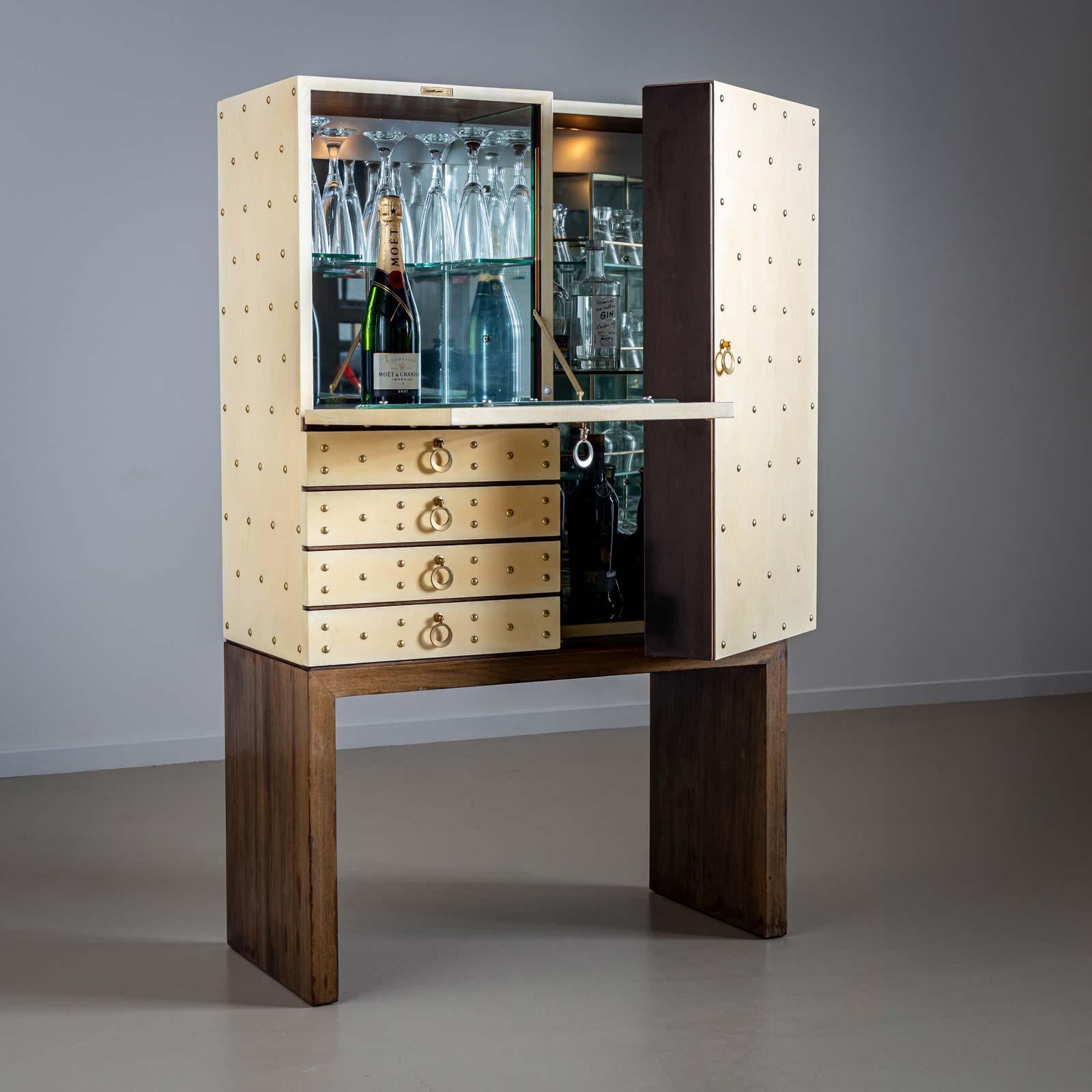 Aldo Tura Dry Bar, Italy 1960s In Good Condition For Sale In New York, NY