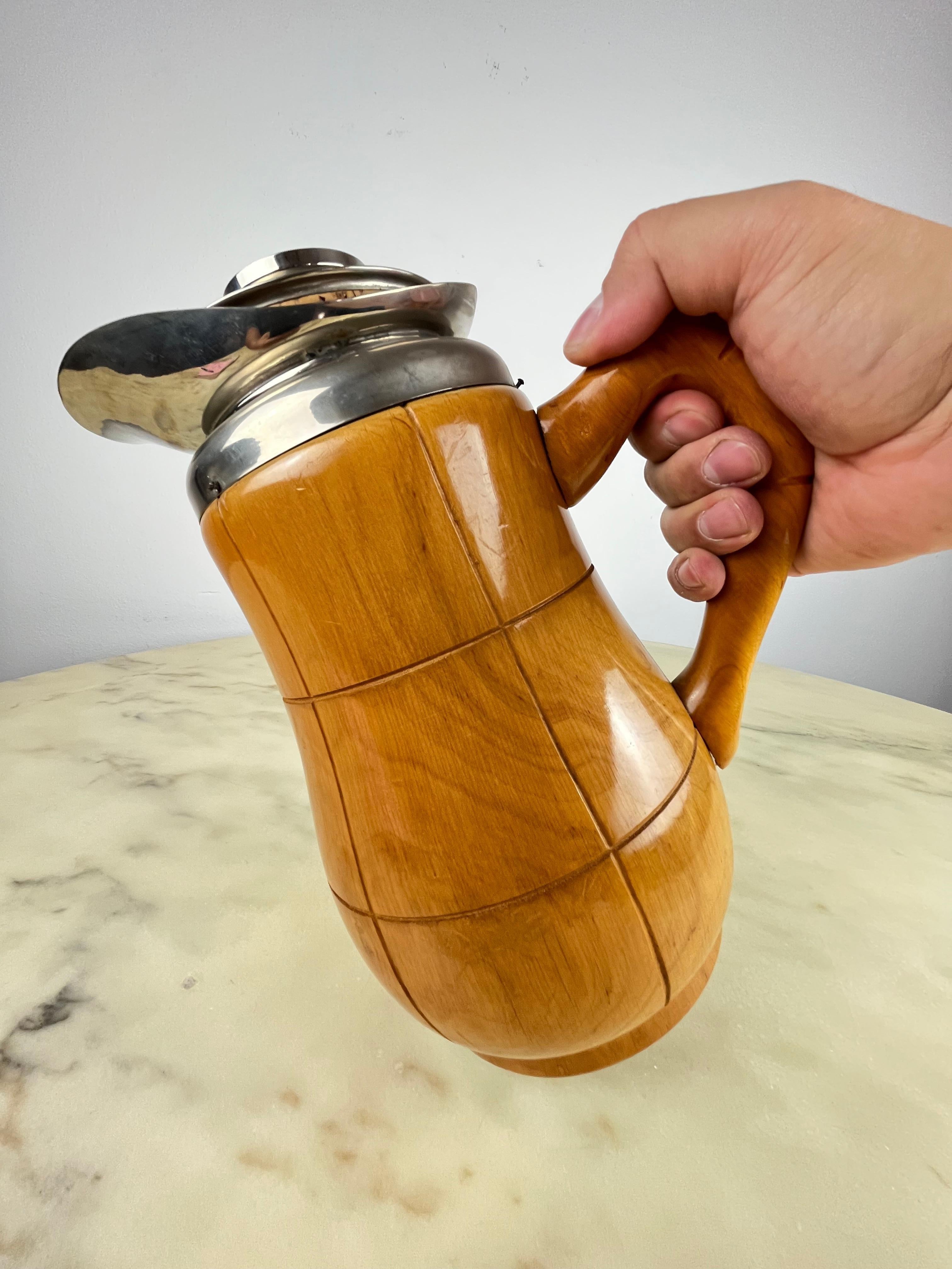 Wood Aldo Tura for Macabo Milano Mid-Century  Thermos Decanter in walnut wood 1950s For Sale