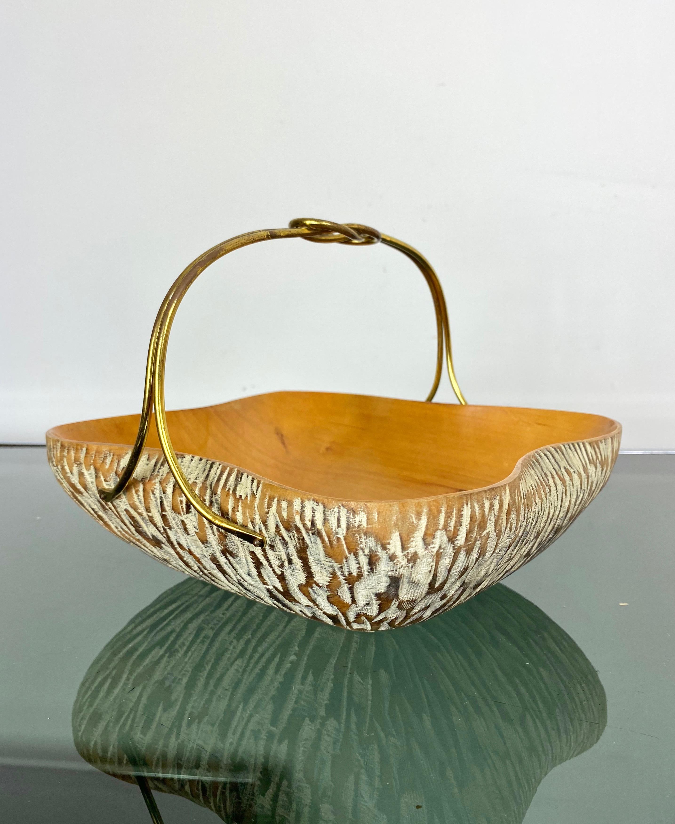 Aldo Tura for Macabo Walnut Bowl Basket Centrepiece Wood and Brass, Italy, 1950s For Sale 2