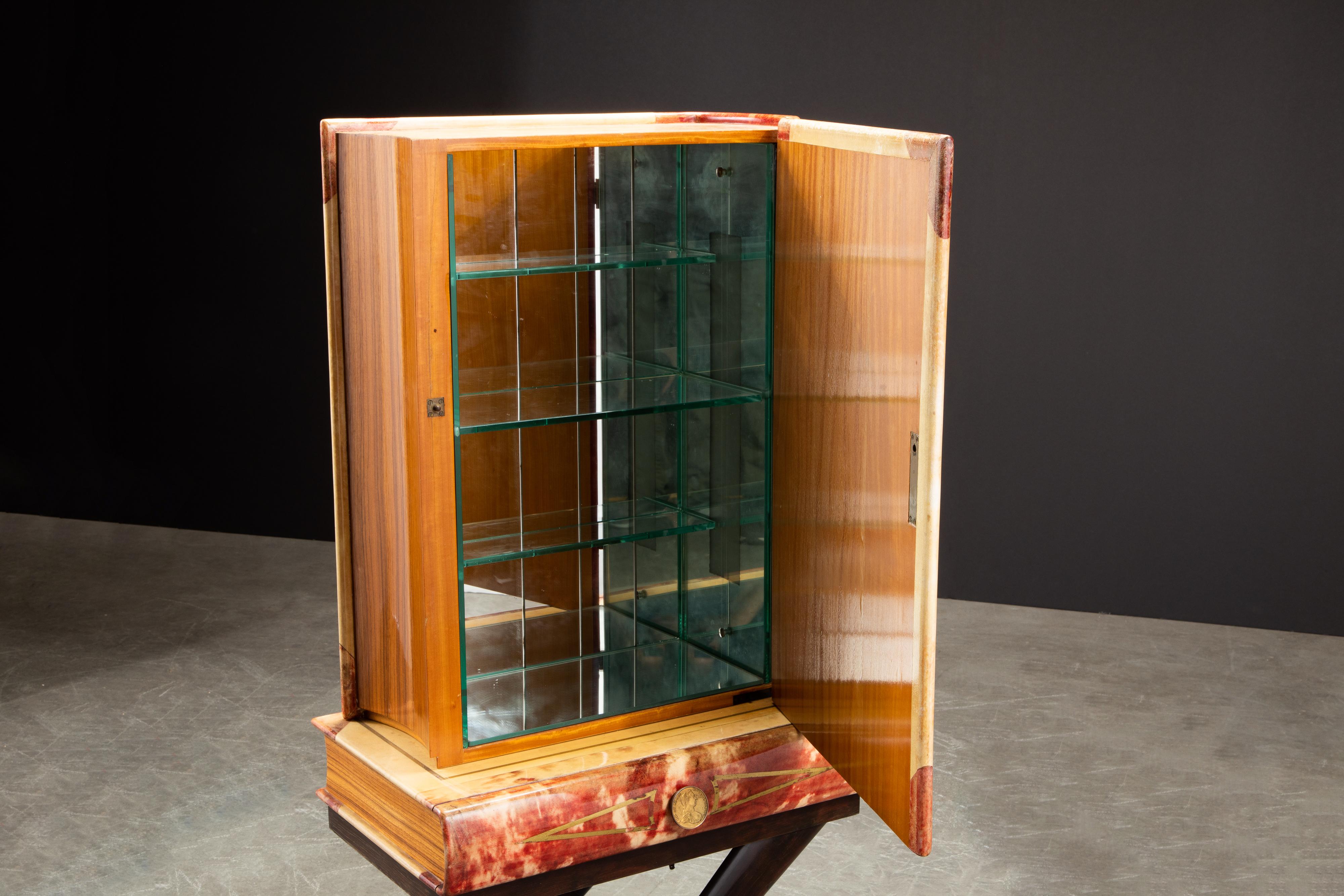 Armoire à cocktail en peau de chèvre Aldo Tura, vers 1950, Italie en vente 3