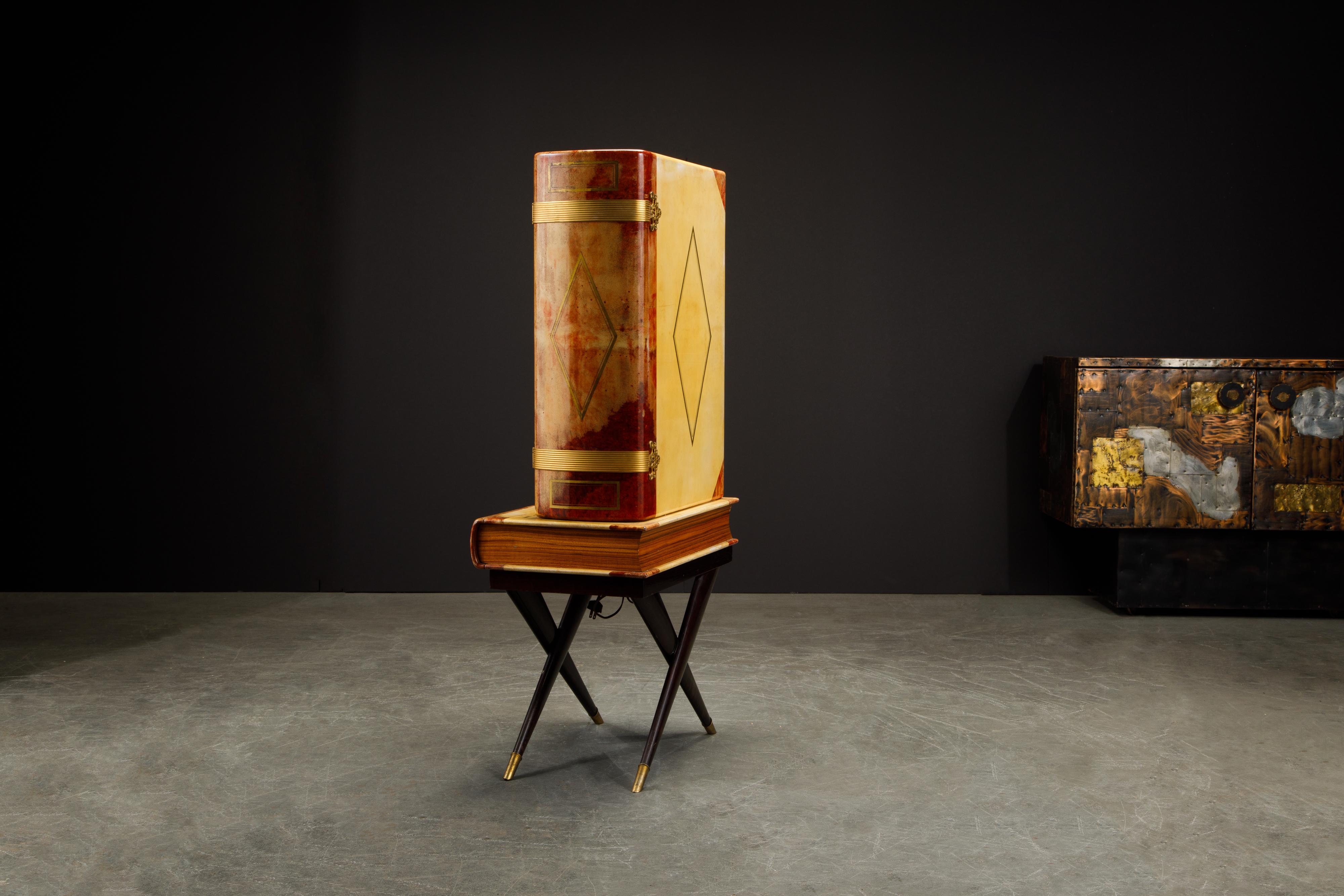 Aldo Tura Goatskin Cocktail Cabinet, circa 1950 Italy In Good Condition In Los Angeles, CA