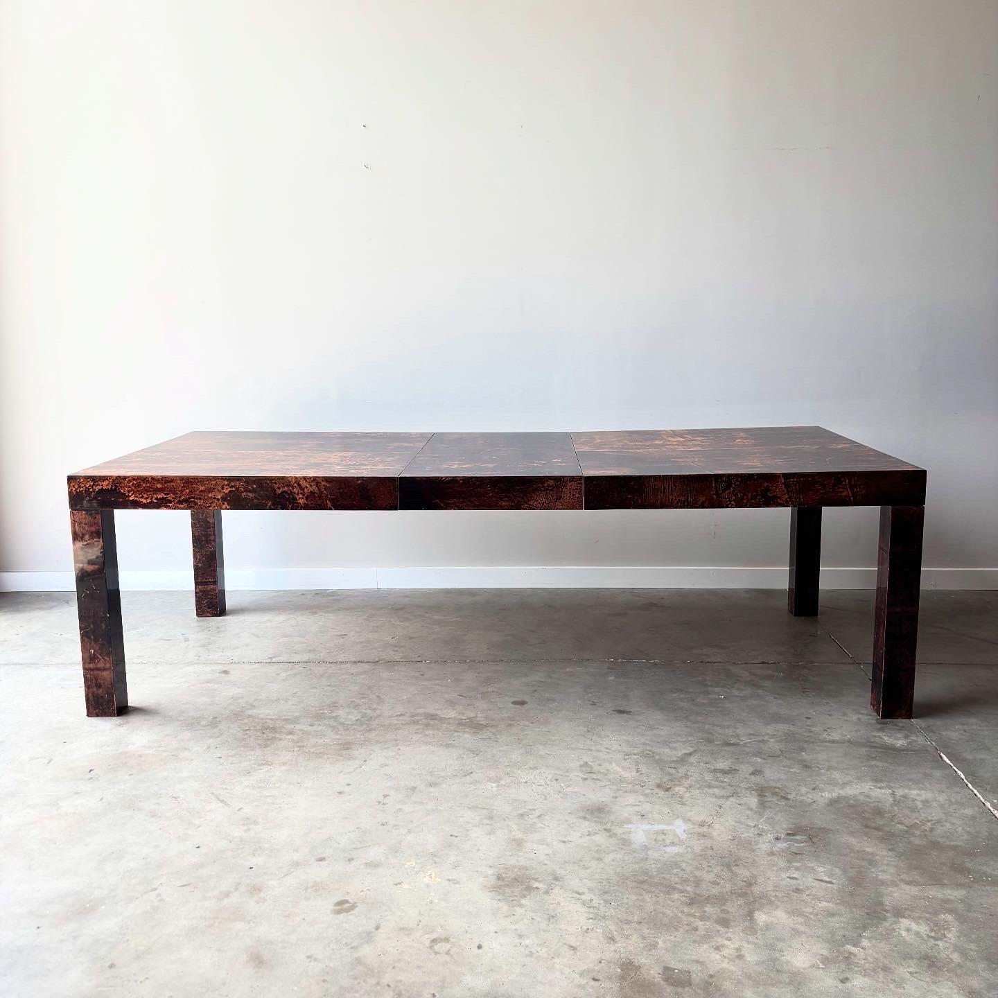 Mesa de comedor de piel de cabra Aldo Tura, Milán, años 60 siglo XX en venta