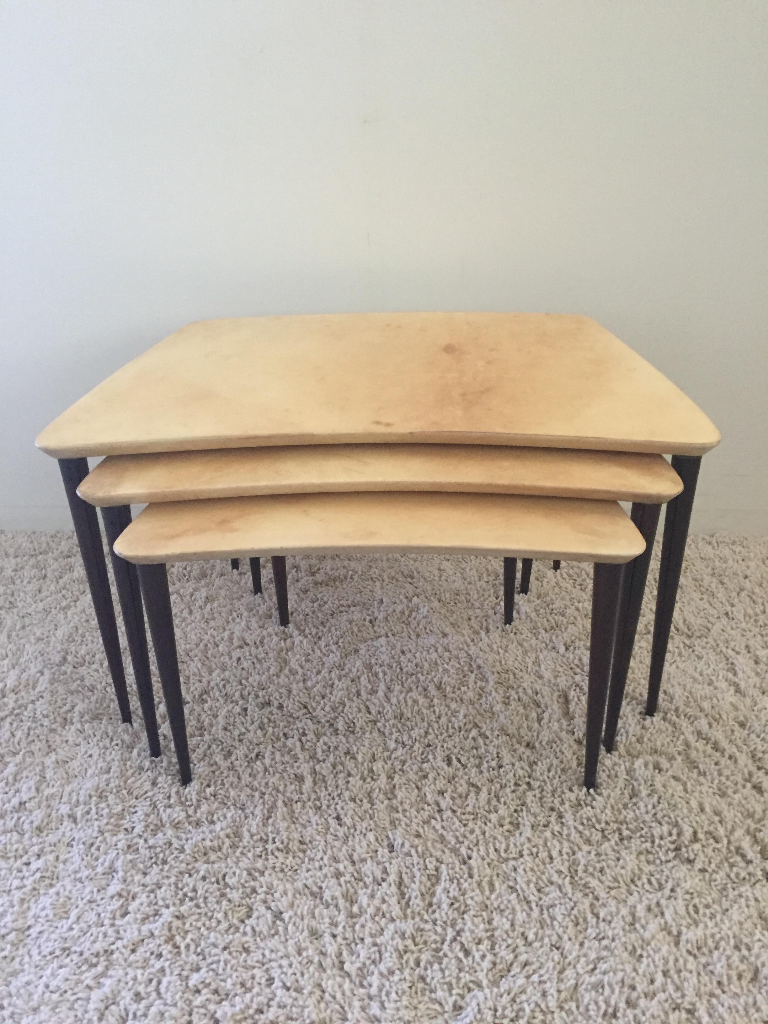 Aldo Tura Goatskin Nesting Tables/Stacking Tables In Good Condition In Westport, CT