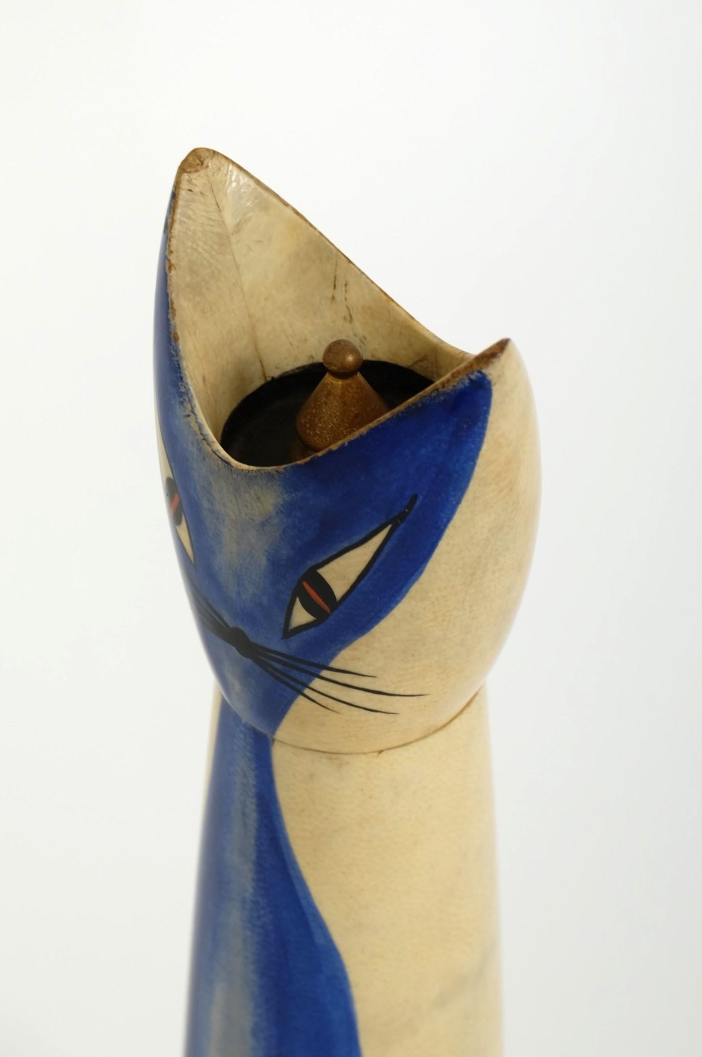 Sculptural Goatskin Pepper Mill Blue Cat by Aldo Tura for Macabo, Italy 1960s For Sale 5