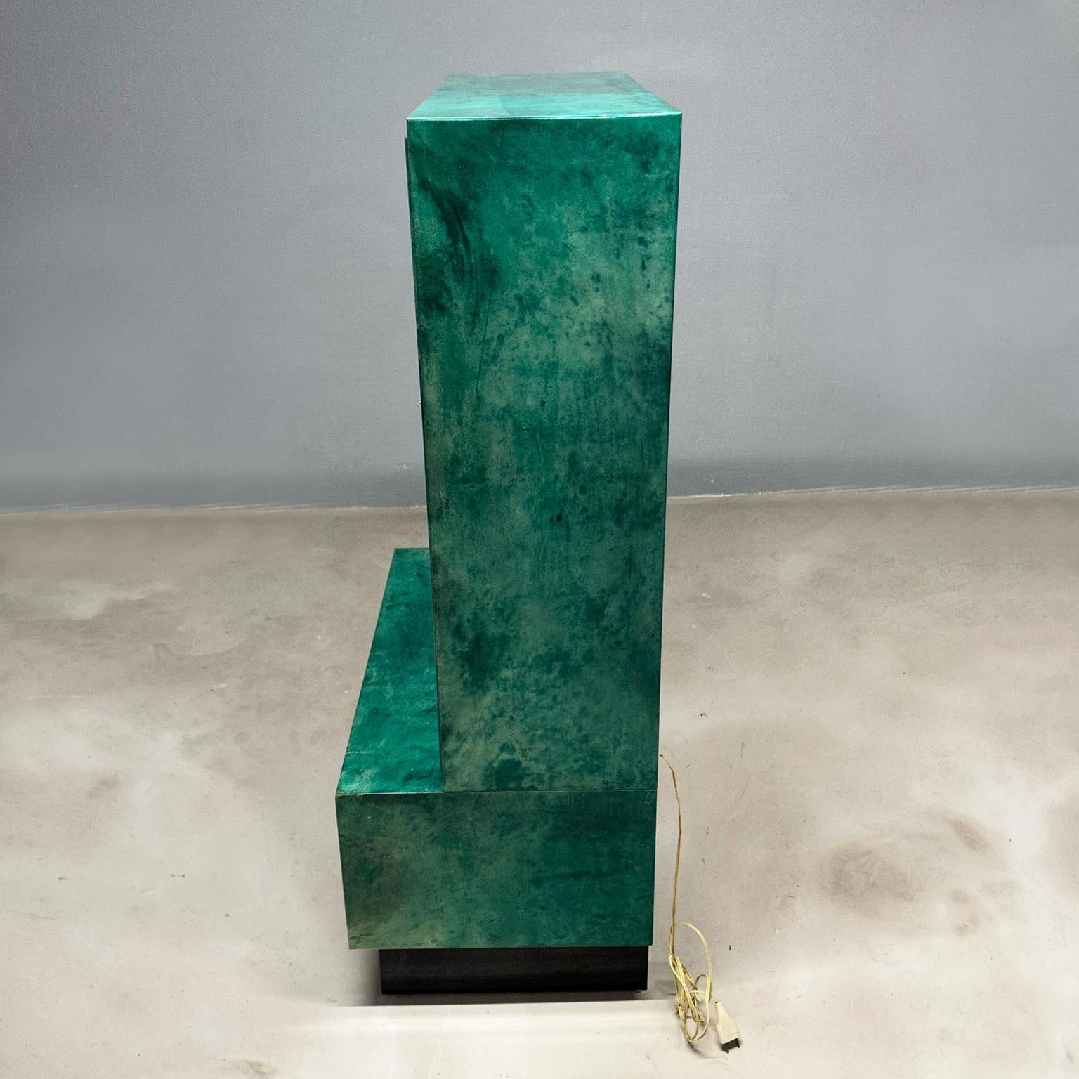 Aldo Tura meuble de bar en peau de chvre verte, annes 1960 Bon état - En vente à Munich, DE