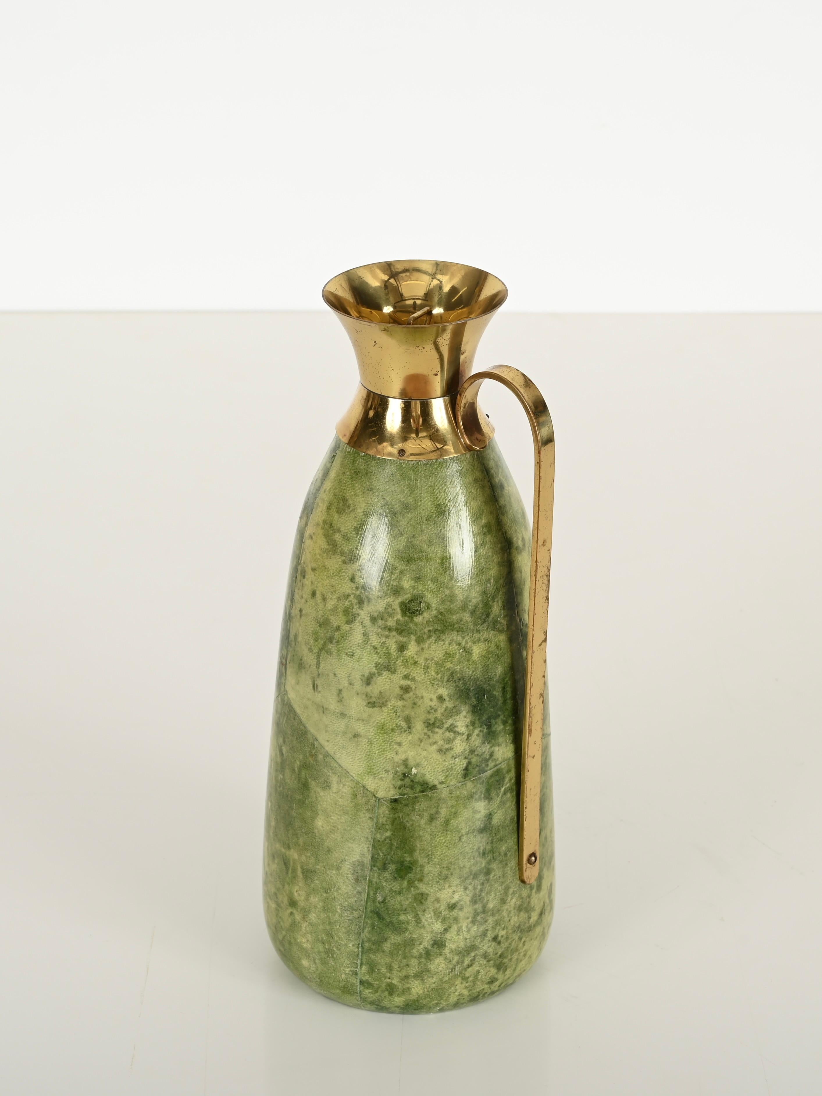 Fatto a mano Decanter termos di Aldo Tura in pelle di capra e ottone per Macabo, Italia, 1950 in vendita