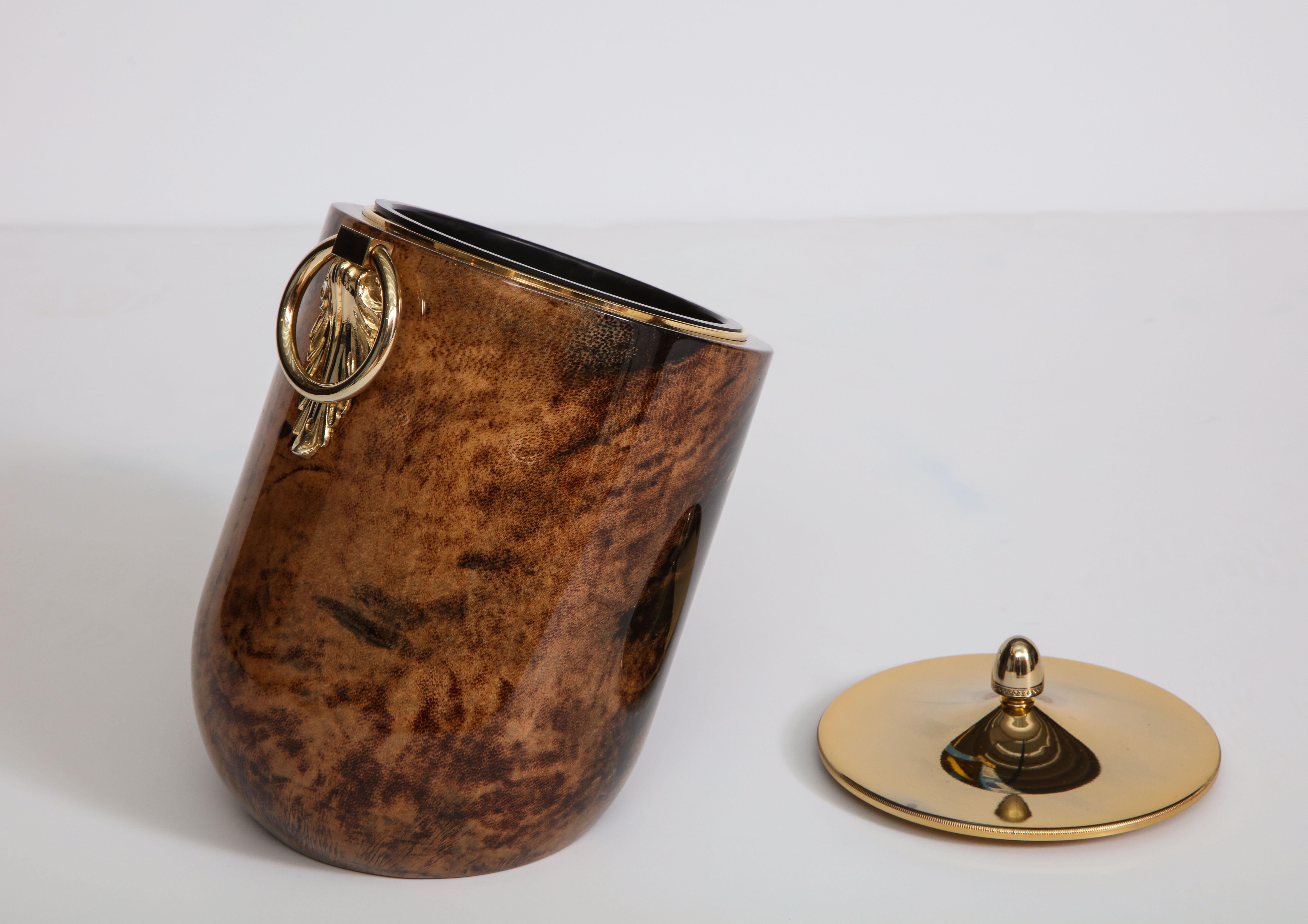 Aldo Tura Ice Bucket, Goat Skin Parchment, Italy, circa 1950 In Good Condition In New York, NY