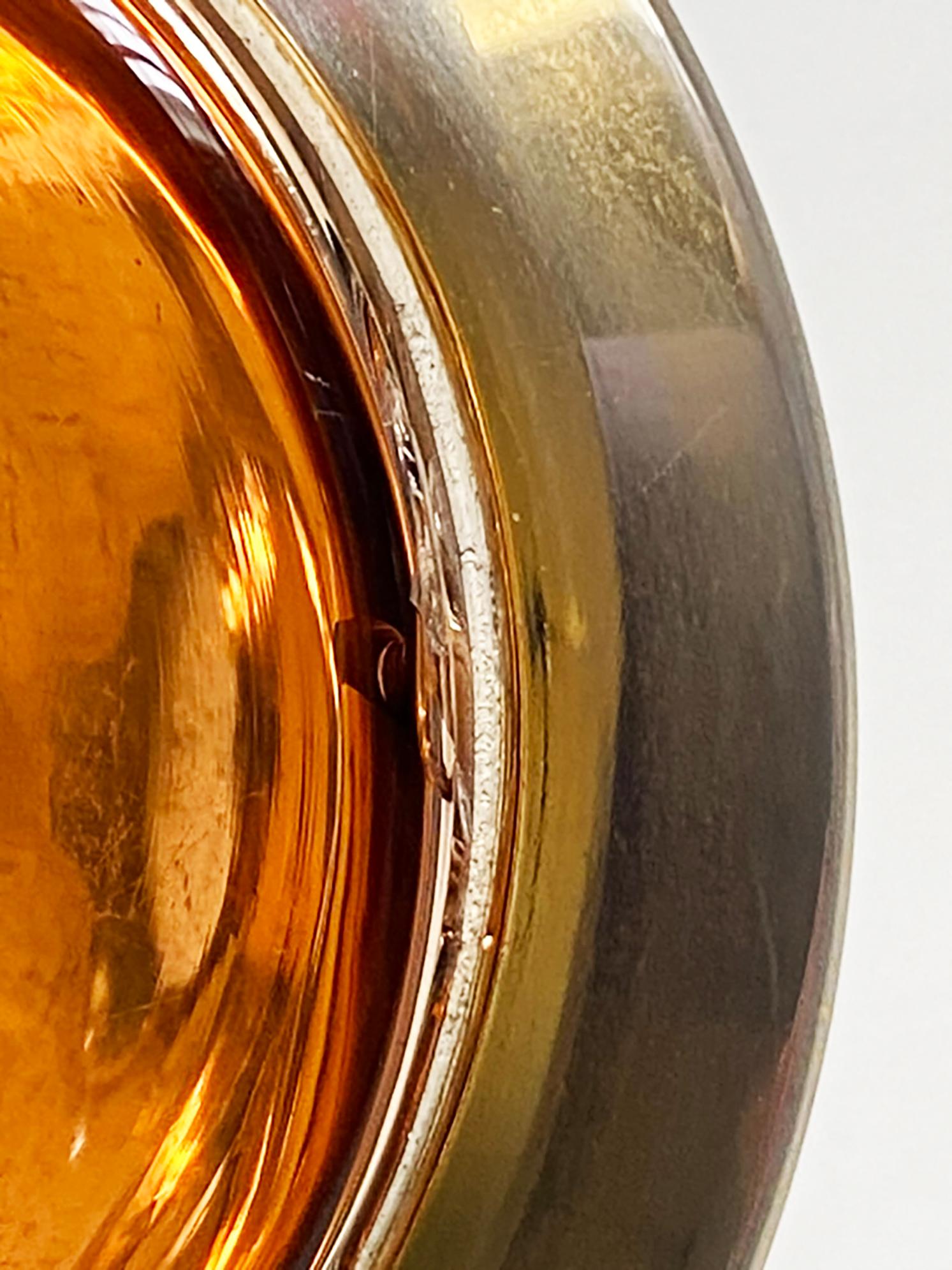 Seau à glace Aldo Tura -- Peau de chèvre rouge et laiton -- Italie du milieu du siècle dernier en vente 4