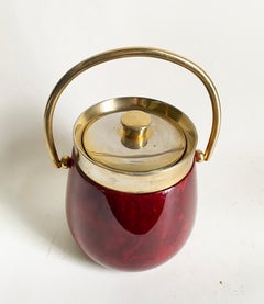 Secchiello per ghiaccio Aldo Tura -- Pelle di capra rossa e ottone -- Metà secolo italiano