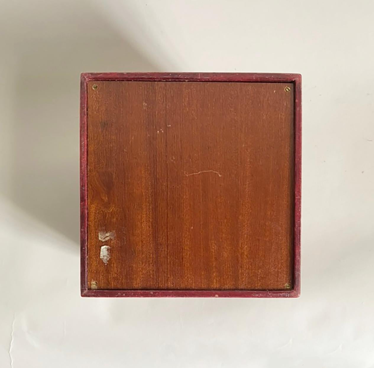 Cubitera Aldo Tura -- Piel de cabra roja y latón cuadrado -- Mediados del siglo italiano en venta 6