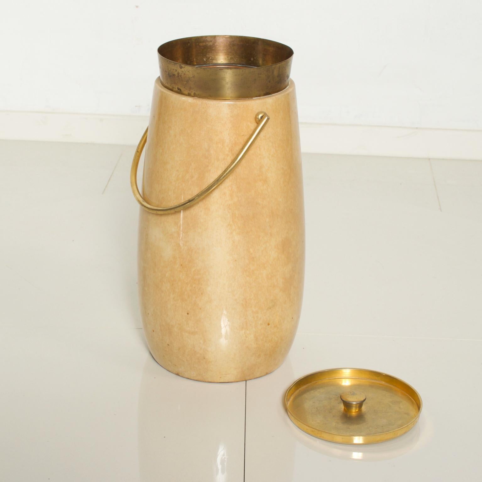 Modern Aldo Tura Champagne Ice Bucket in Goatskin and Bronze Italy 1960s