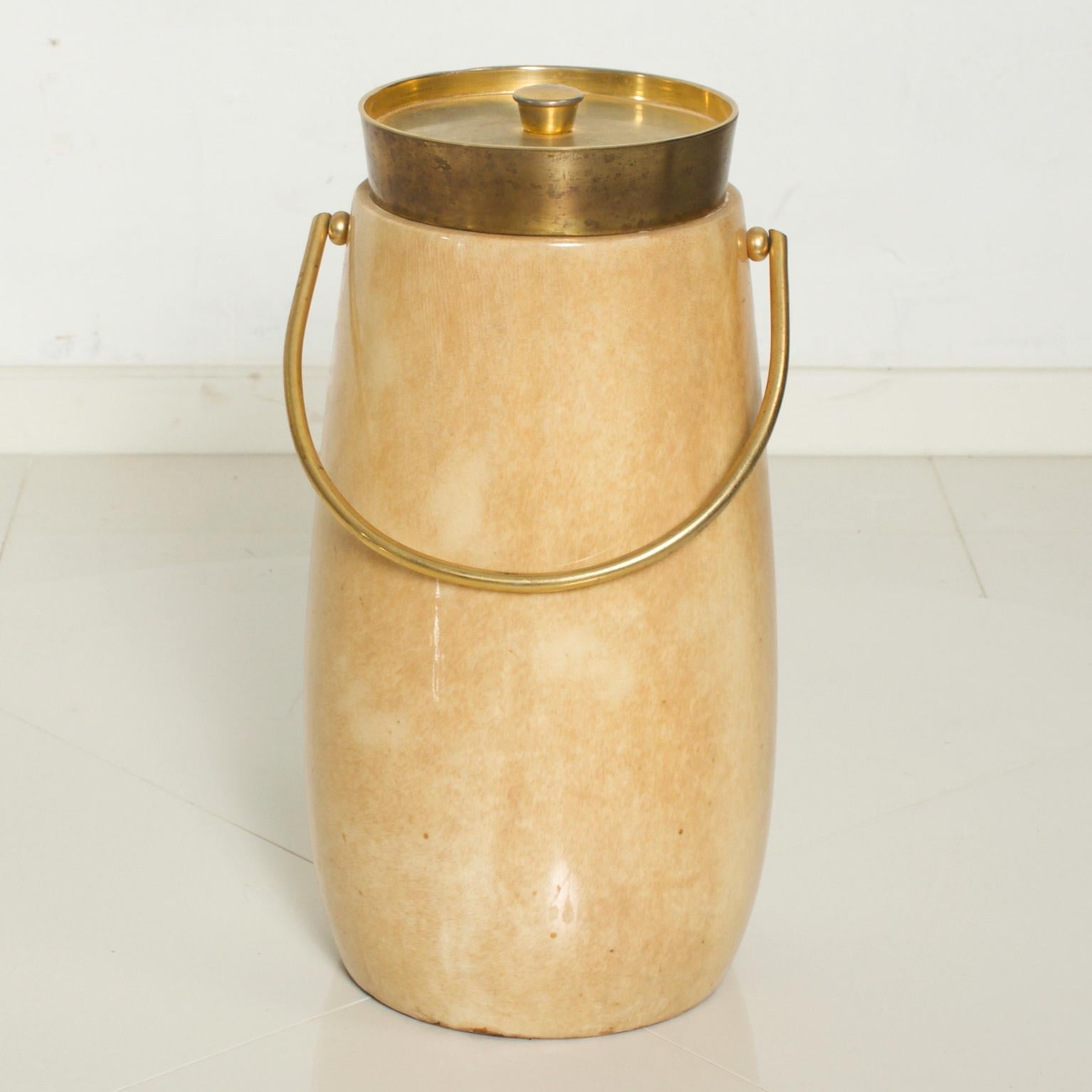 Aldo Tura Champagne Ice Bucket in Goatskin and Bronze Italy 1960s In Good Condition In Chula Vista, CA