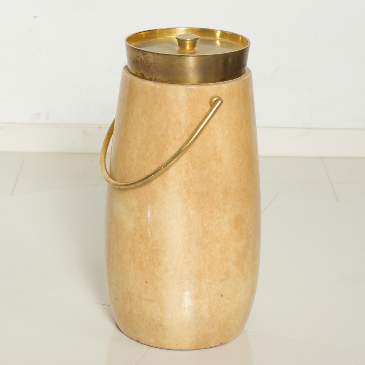 Mid-20th Century Aldo Tura Champagne Ice Bucket in Goatskin and Bronze Italy 1960s