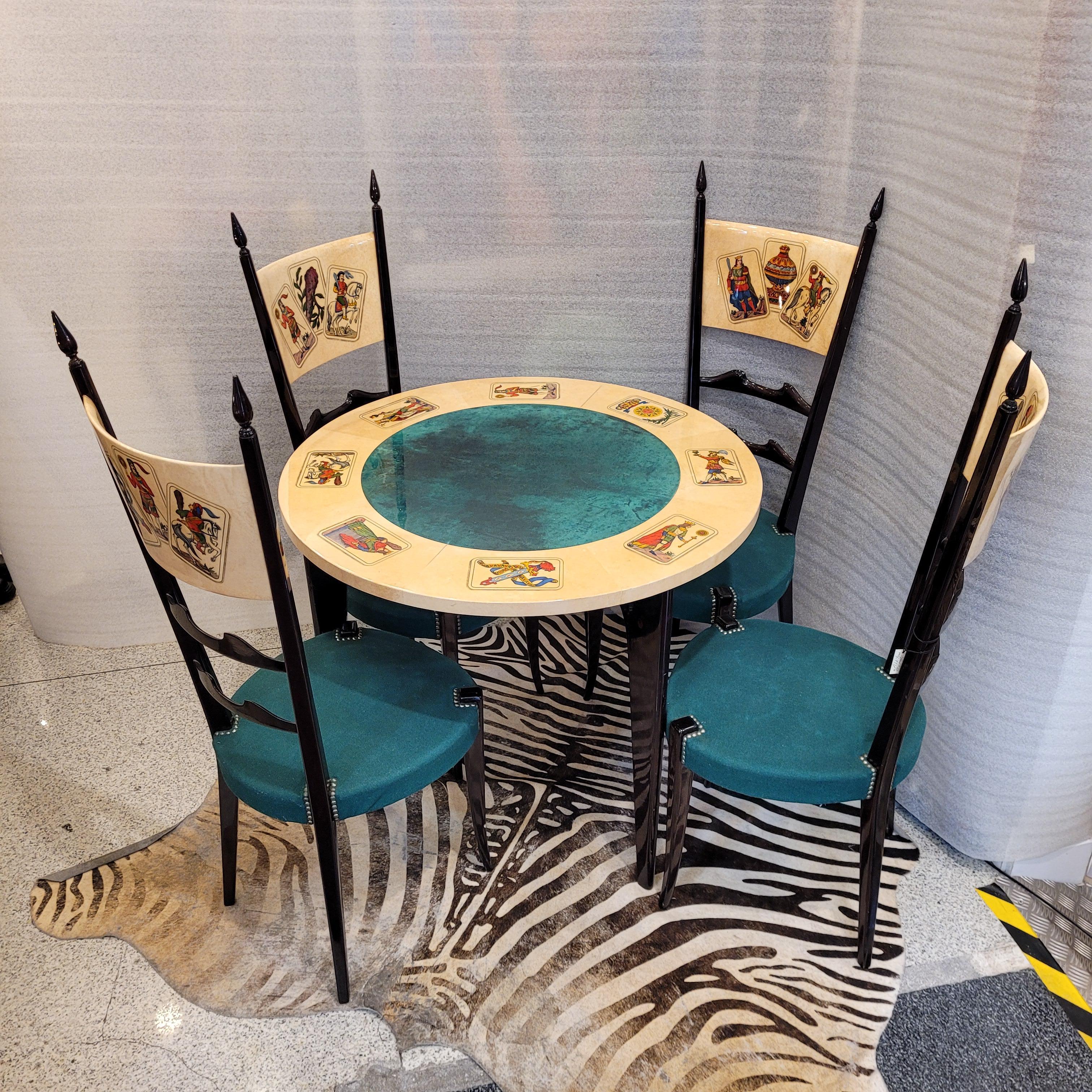 Aldo Tura Italian goatskin gaming Table set, card screen printing In Good Condition In Valladolid, ES