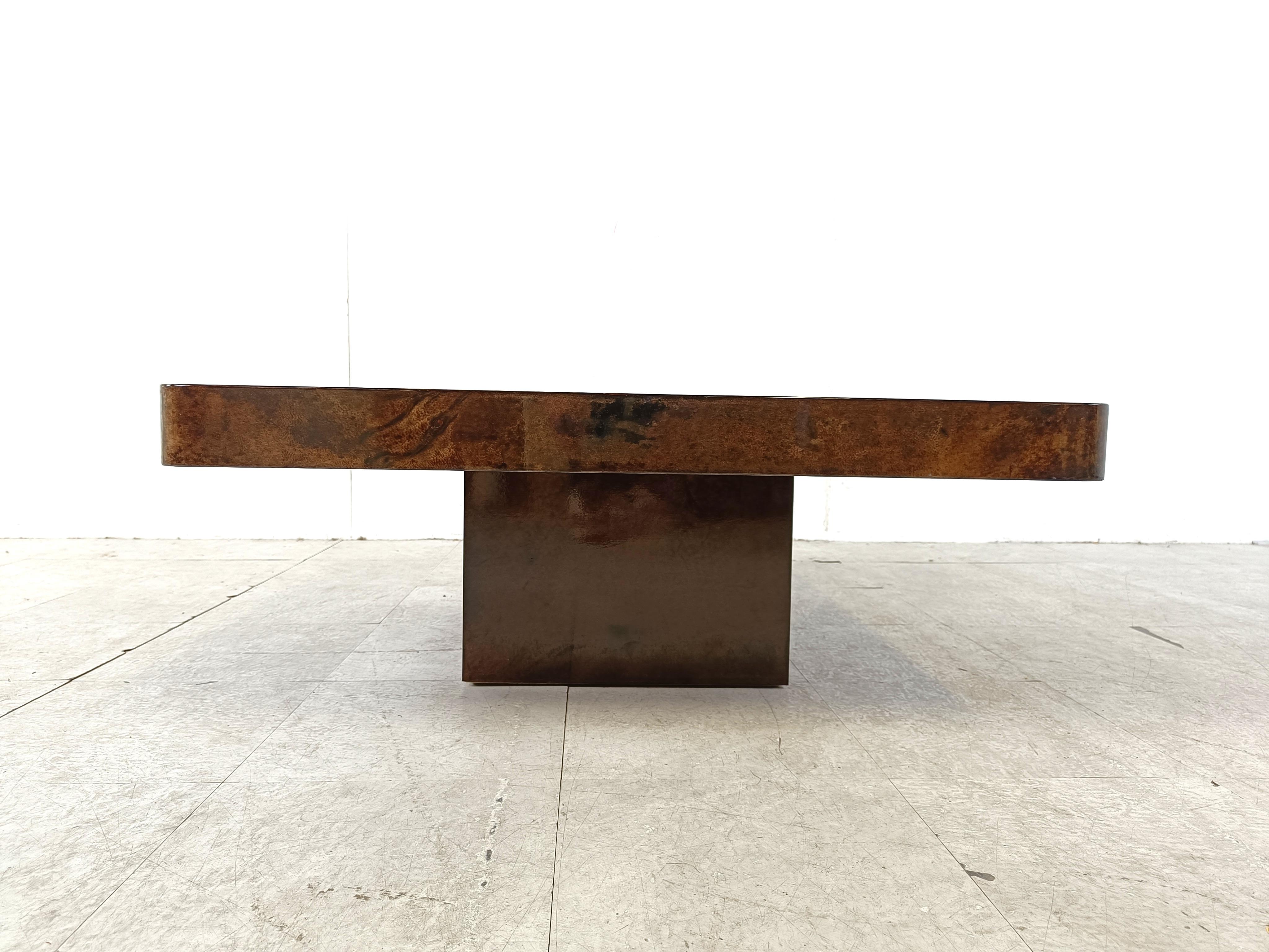 Aldo Tura Lacquered Goatskin Coffee Table, 1960s In Good Condition For Sale In HEVERLEE, BE