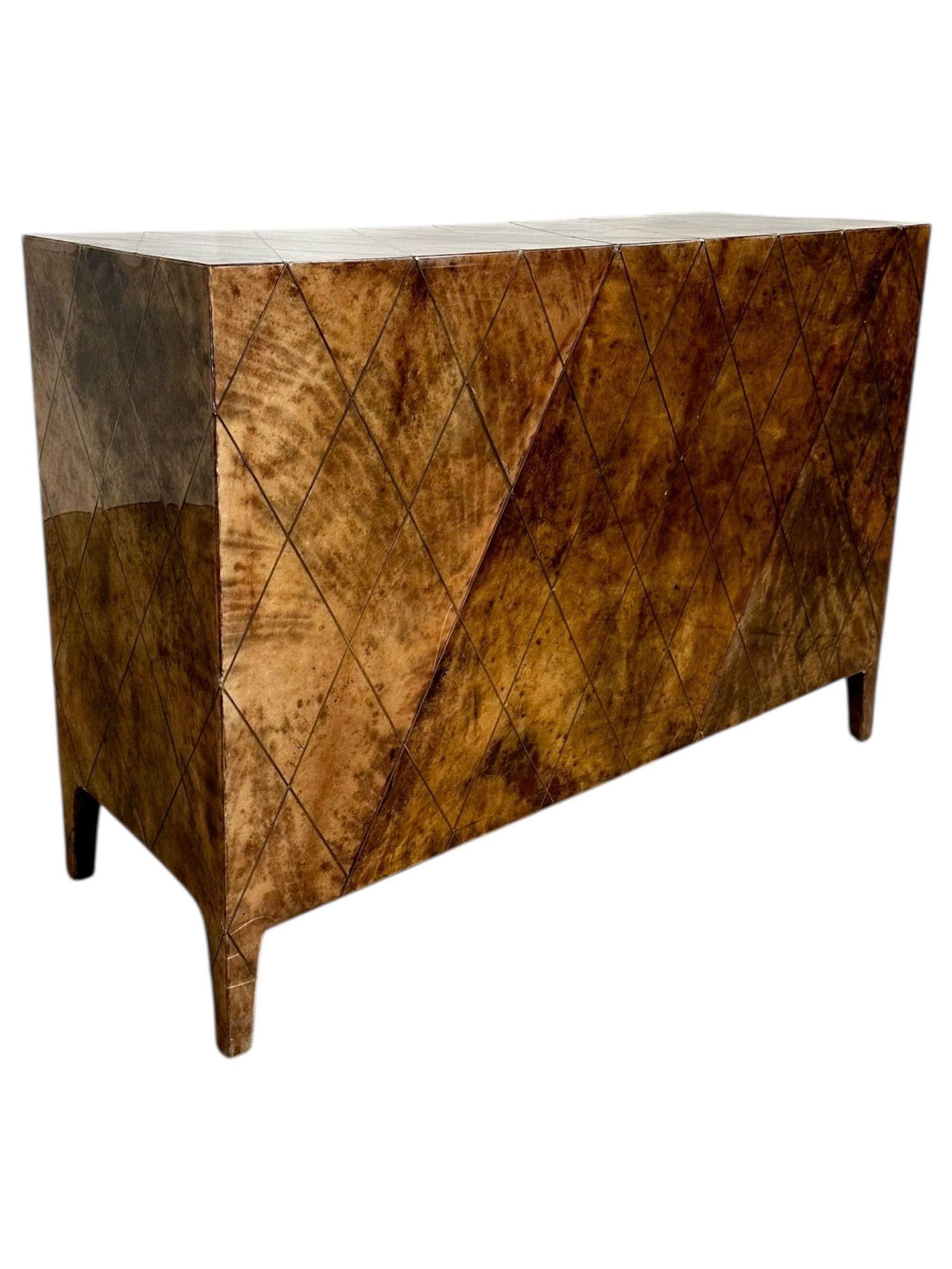 Aldo Tura Lacquered Goatskin w/brass Inlay 3 Drawer Dresser, Italy 1970 im Angebot 1