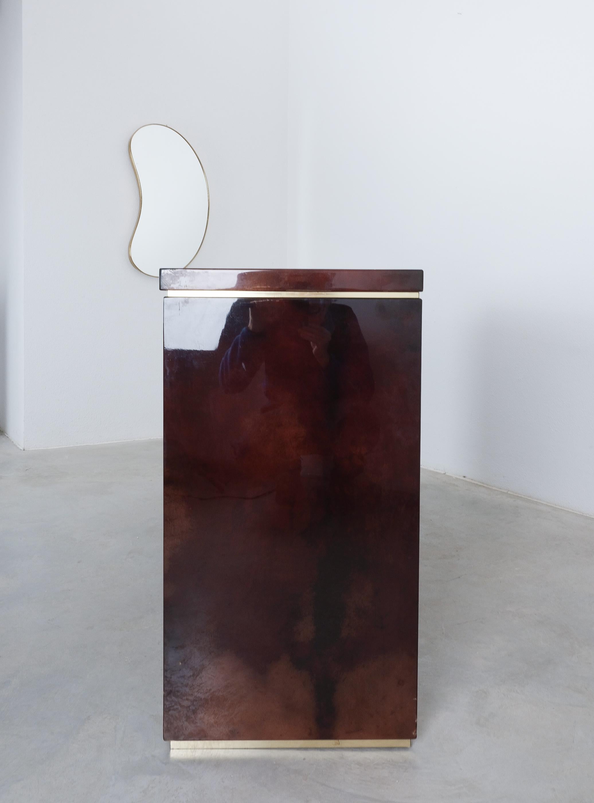 Aldo Tura Große Kommode Credenza Brown Pergament Italien, 1970 im Angebot 3