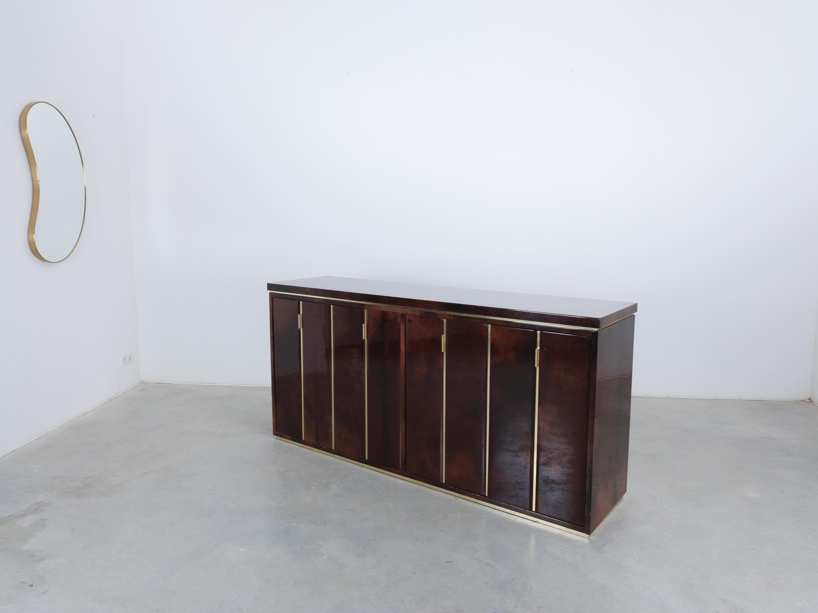 Aldo Tura Große Kommode Credenza Brown Pergament Italien, 1970 im Angebot 5