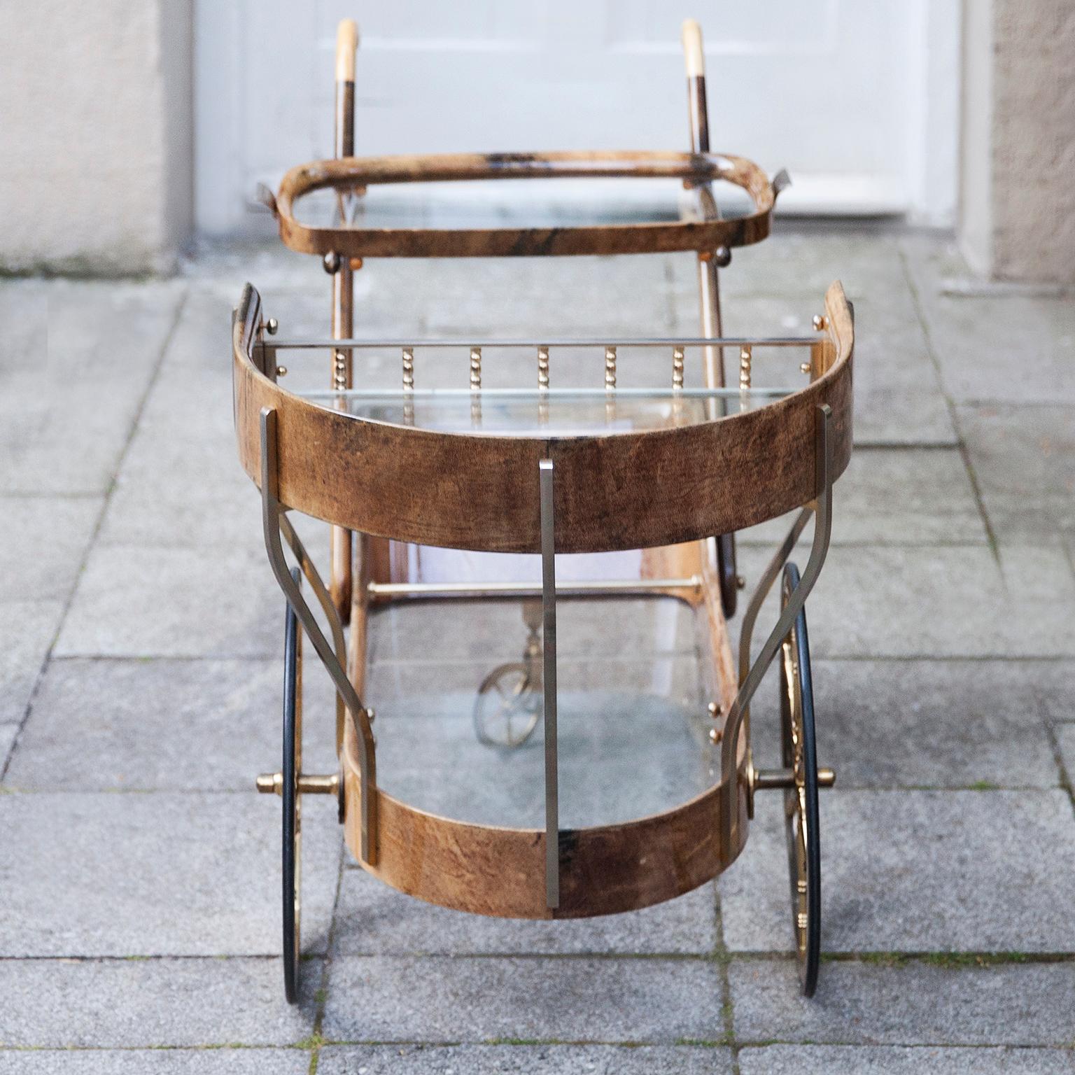Aldo Tura Light Brown Goatskin Bar Cart In Good Condition For Sale In Munich, DE