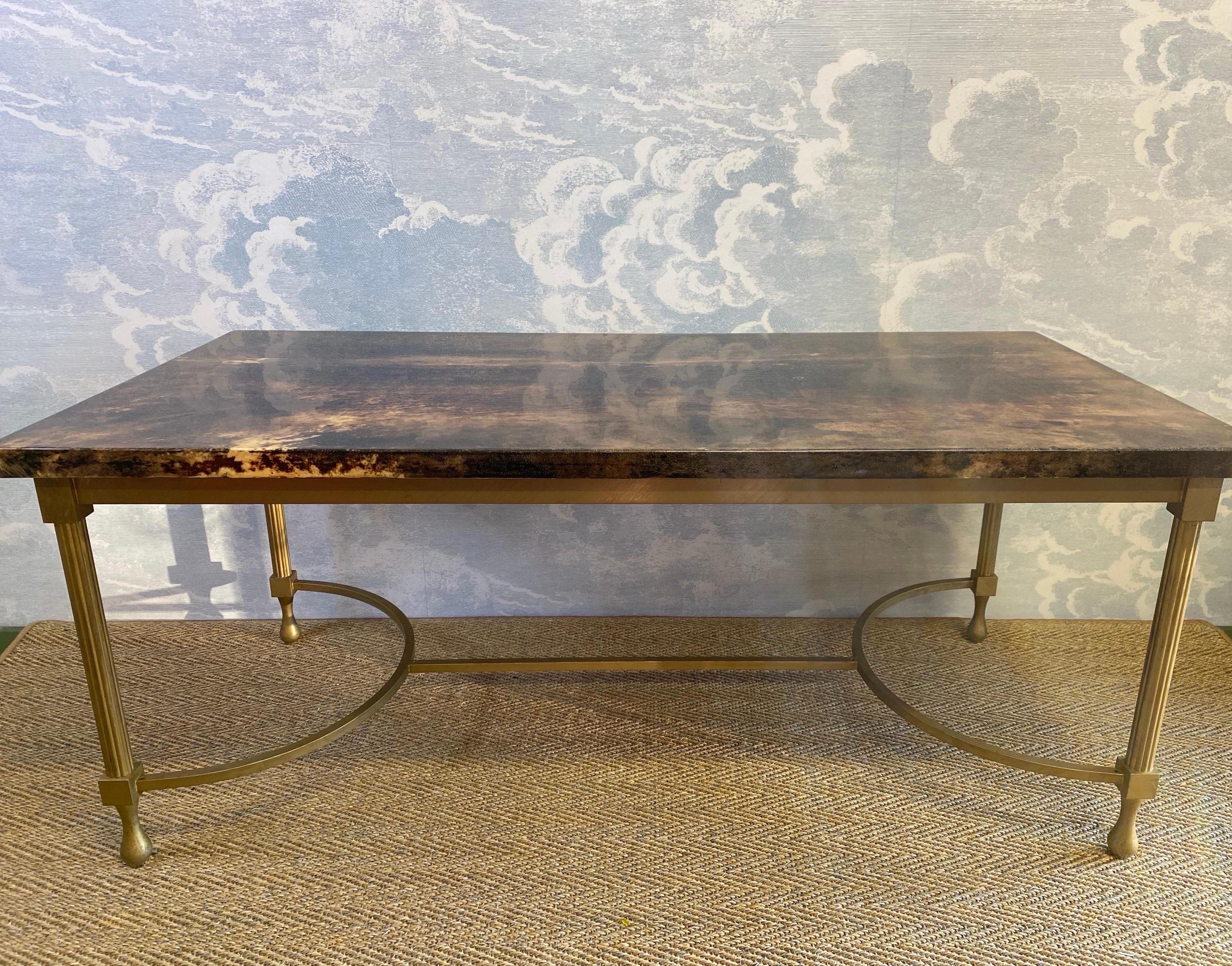 Aldo Tura Lounge Couchtisch, Italien 1960er Nussbaum Brown im Angebot 2
