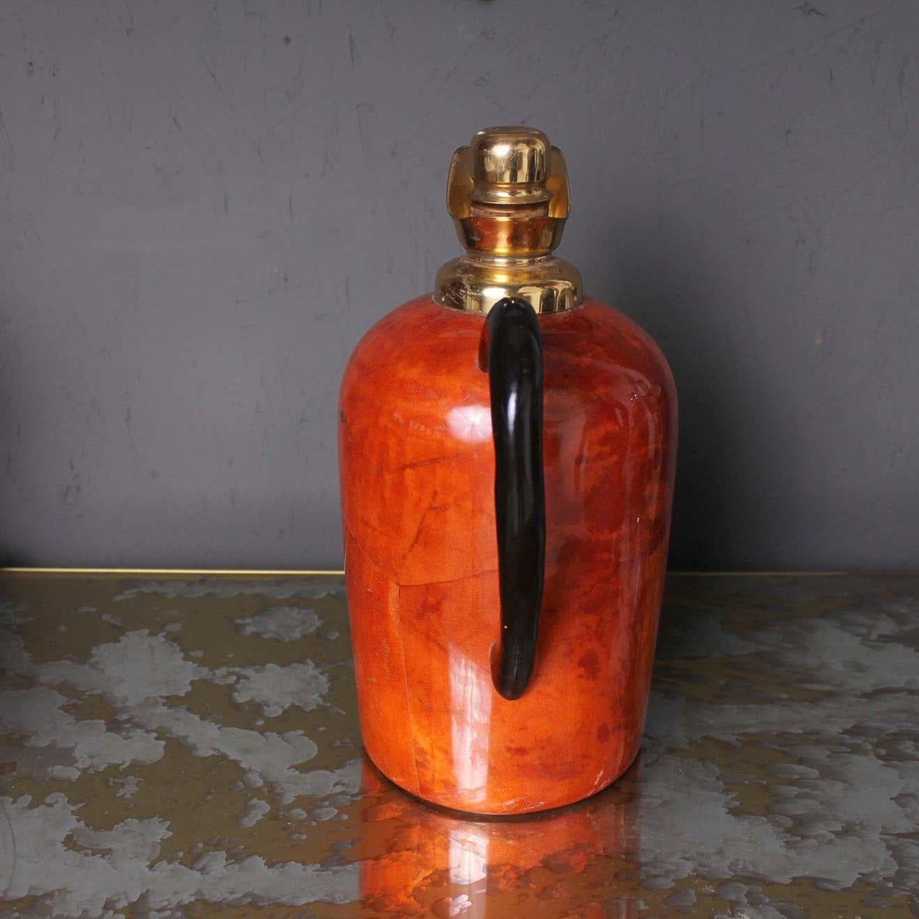 Mid-20th Century Aldo Tura Macabo Fancy Party Thermos Red Goatskin Carafe Italy 1950s