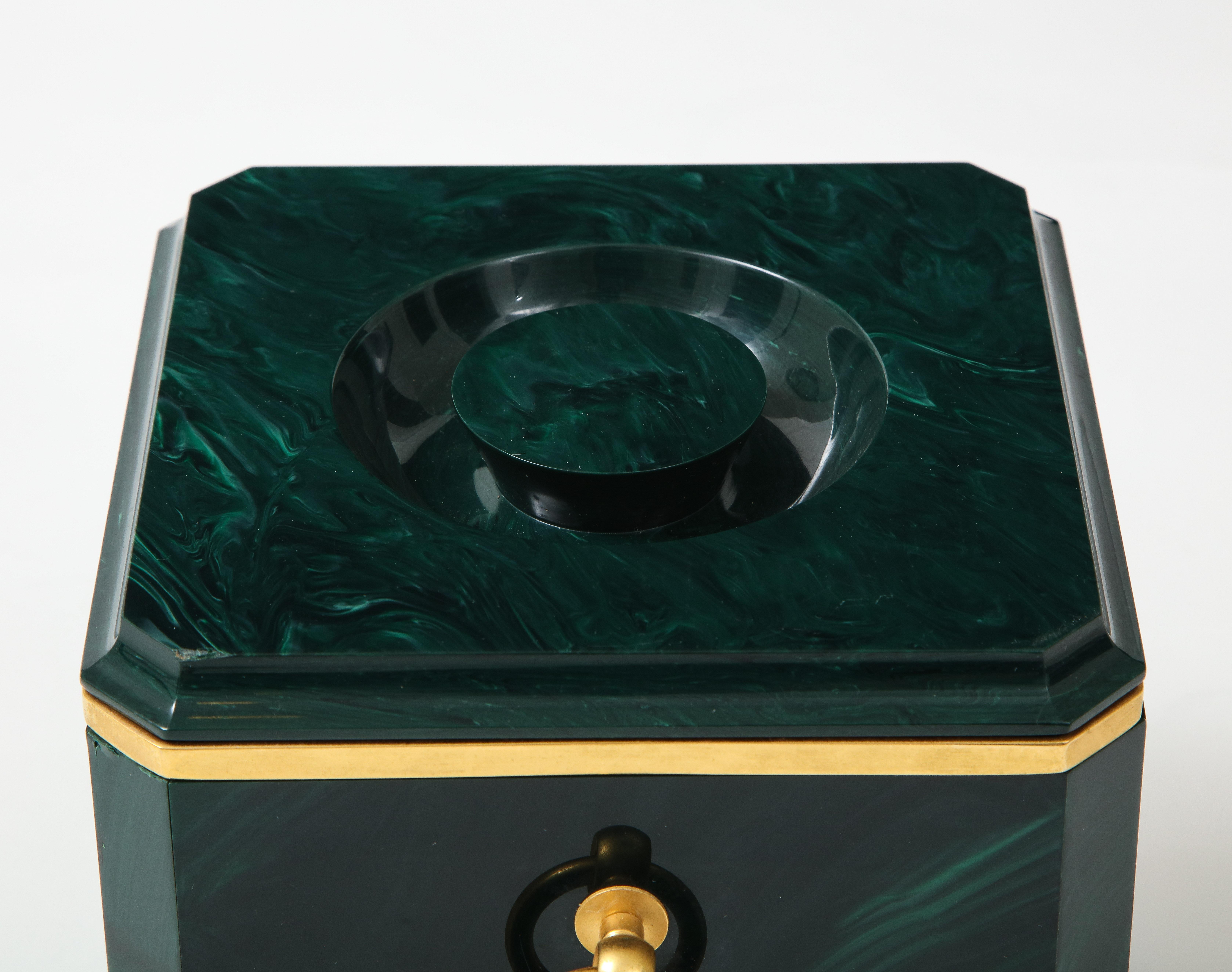 Aldo Tura Faux Malachite Ice Bucket with Brass Rings, Italy, 1970s For Sale 2